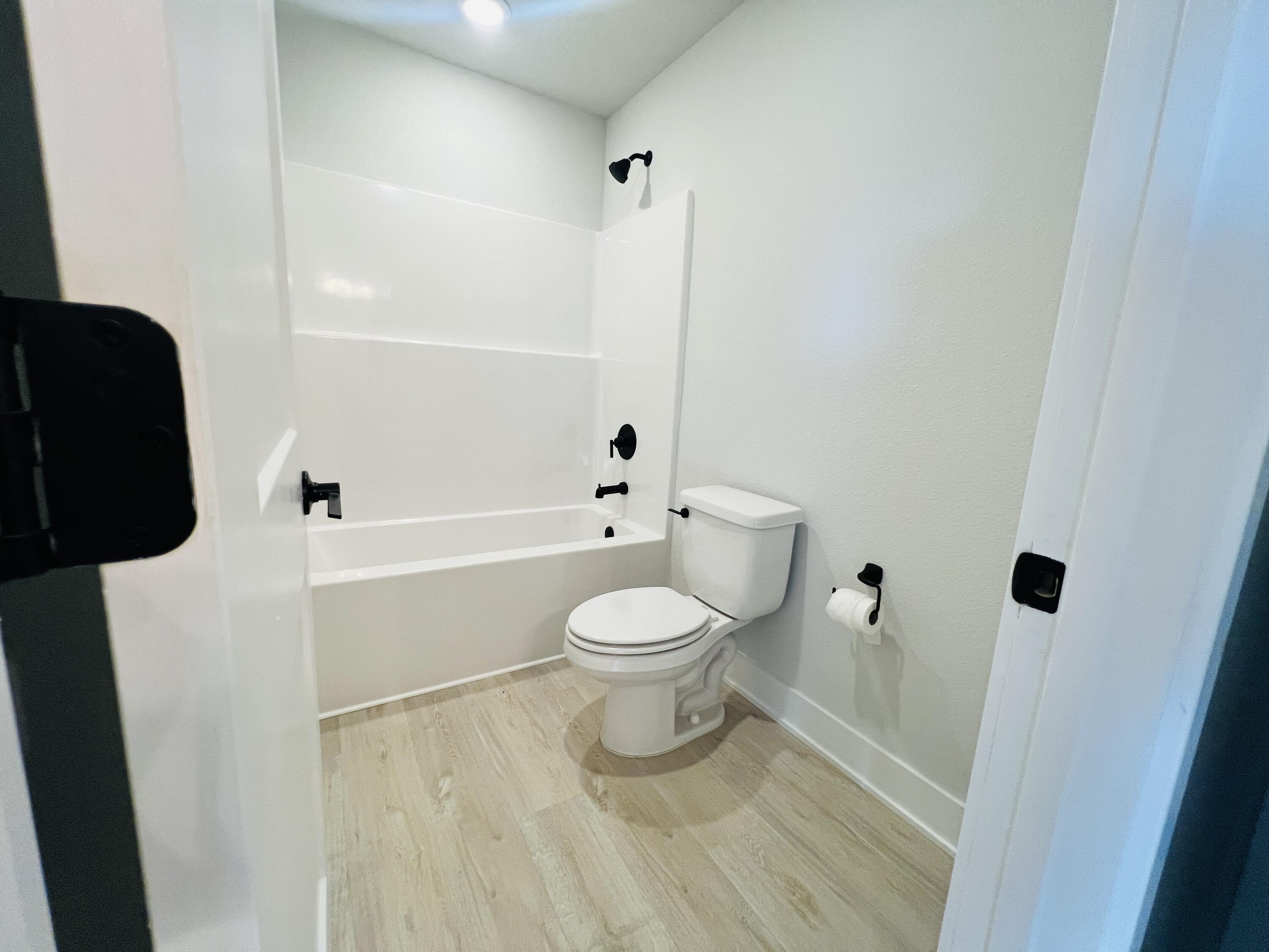 HIDDEN PINES PH 1 - Residential