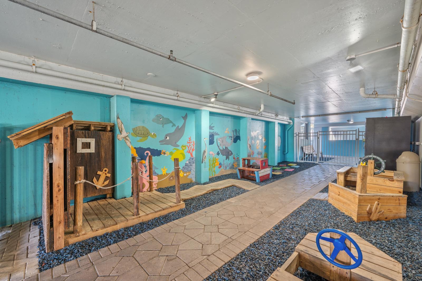 DESTIN WEST BEACH & BAY RESORT-GULFSIDE - Residential