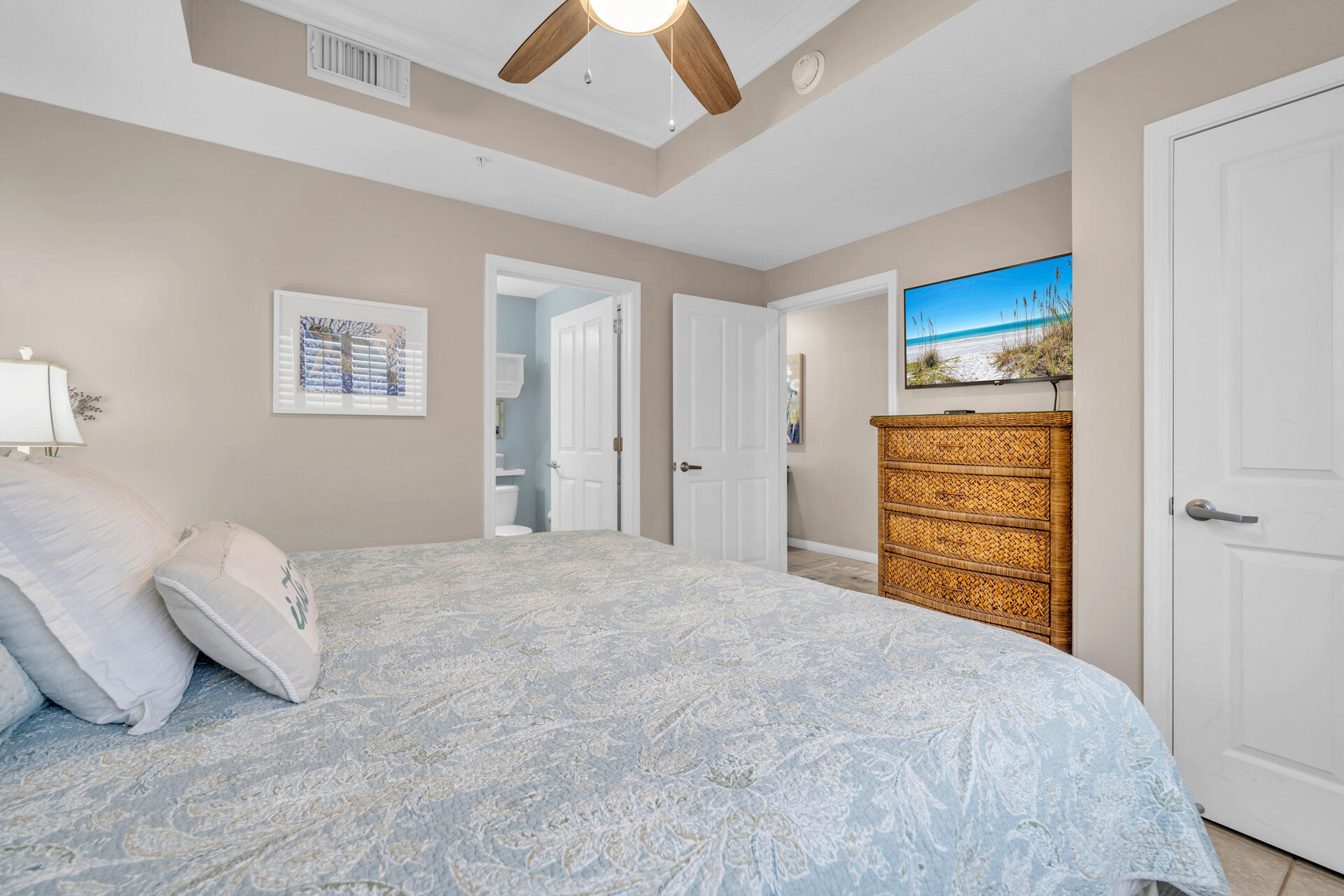 DESTIN WEST BEACH & BAY RESORT-GULFSIDE - Residential