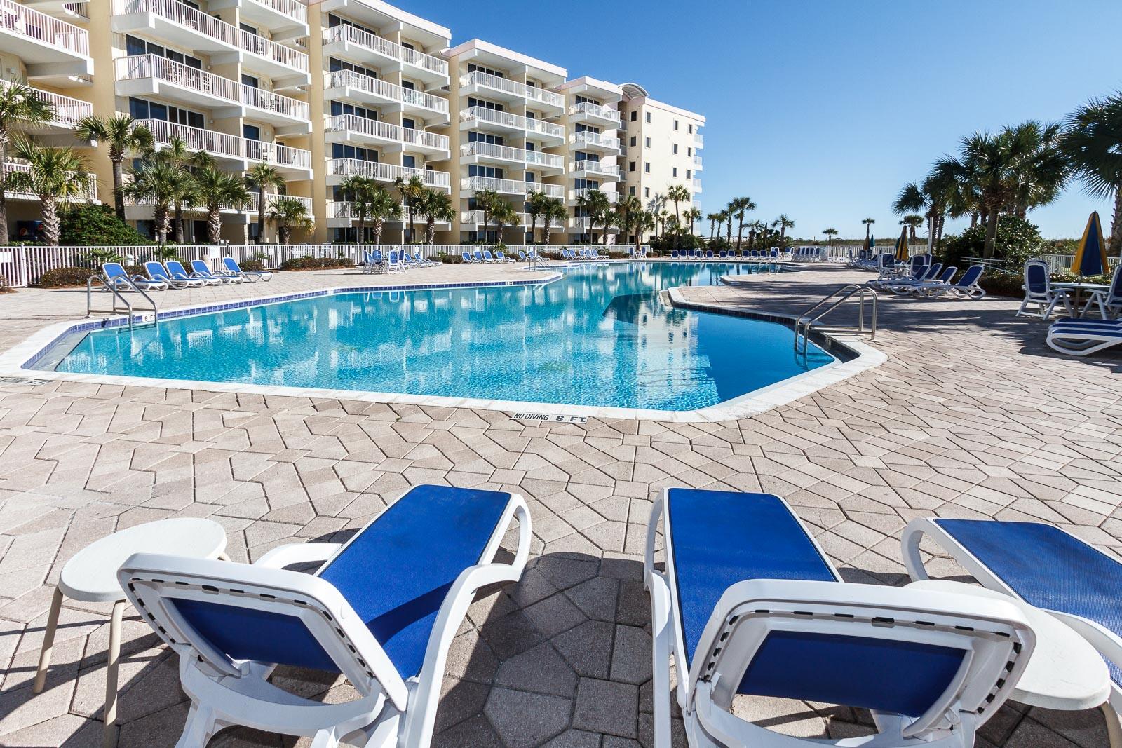 DESTIN WEST BEACH & BAY RESORT-GULFSIDE - Residential