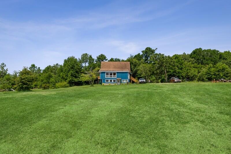 NO RECORDED SUBDIVISION - Residential