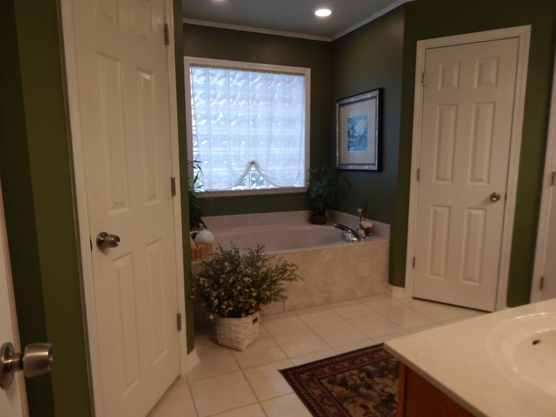 ROYAL OAKS S/D - Residential