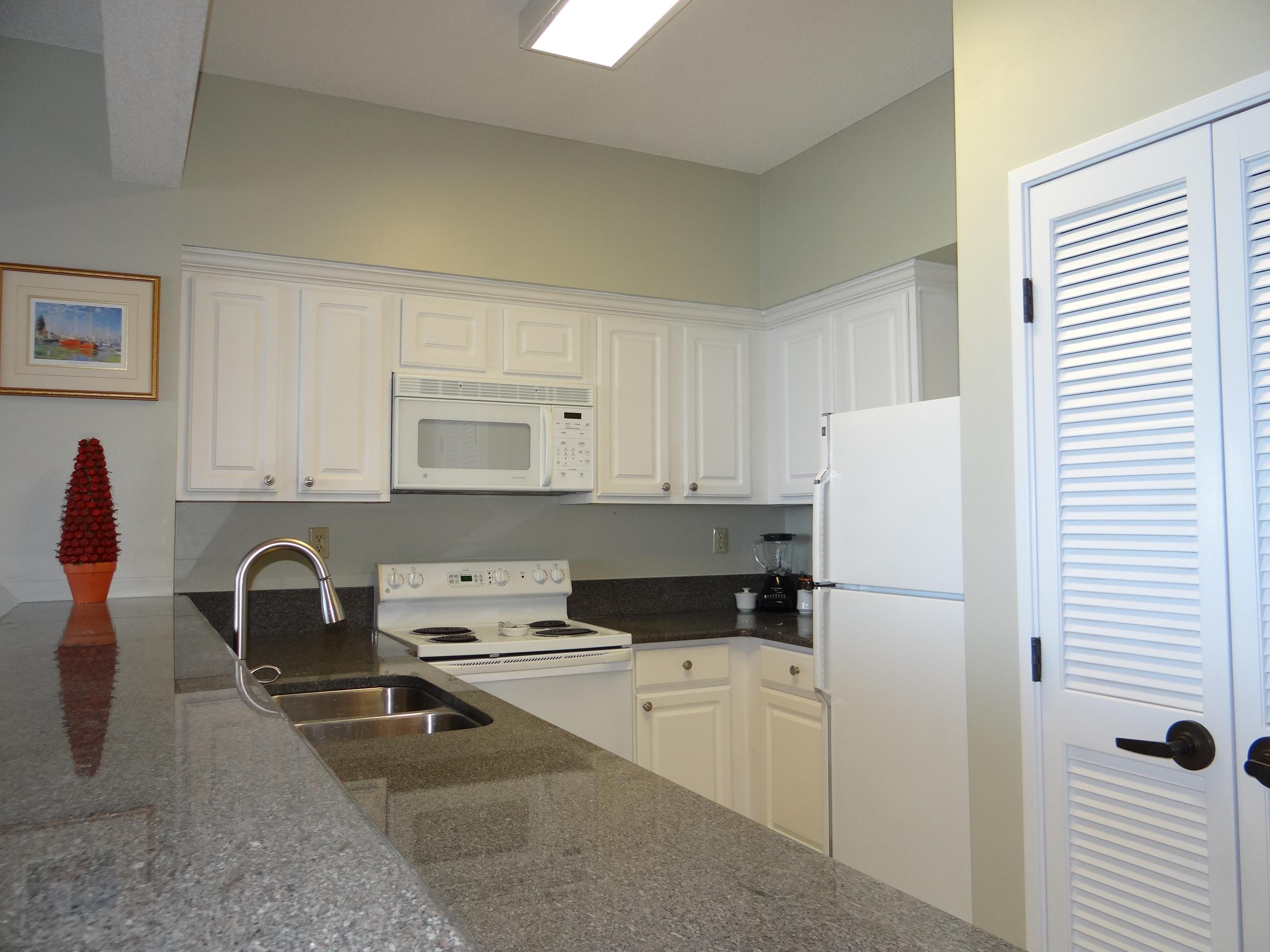 TIDES AT TOPS'L - Residential