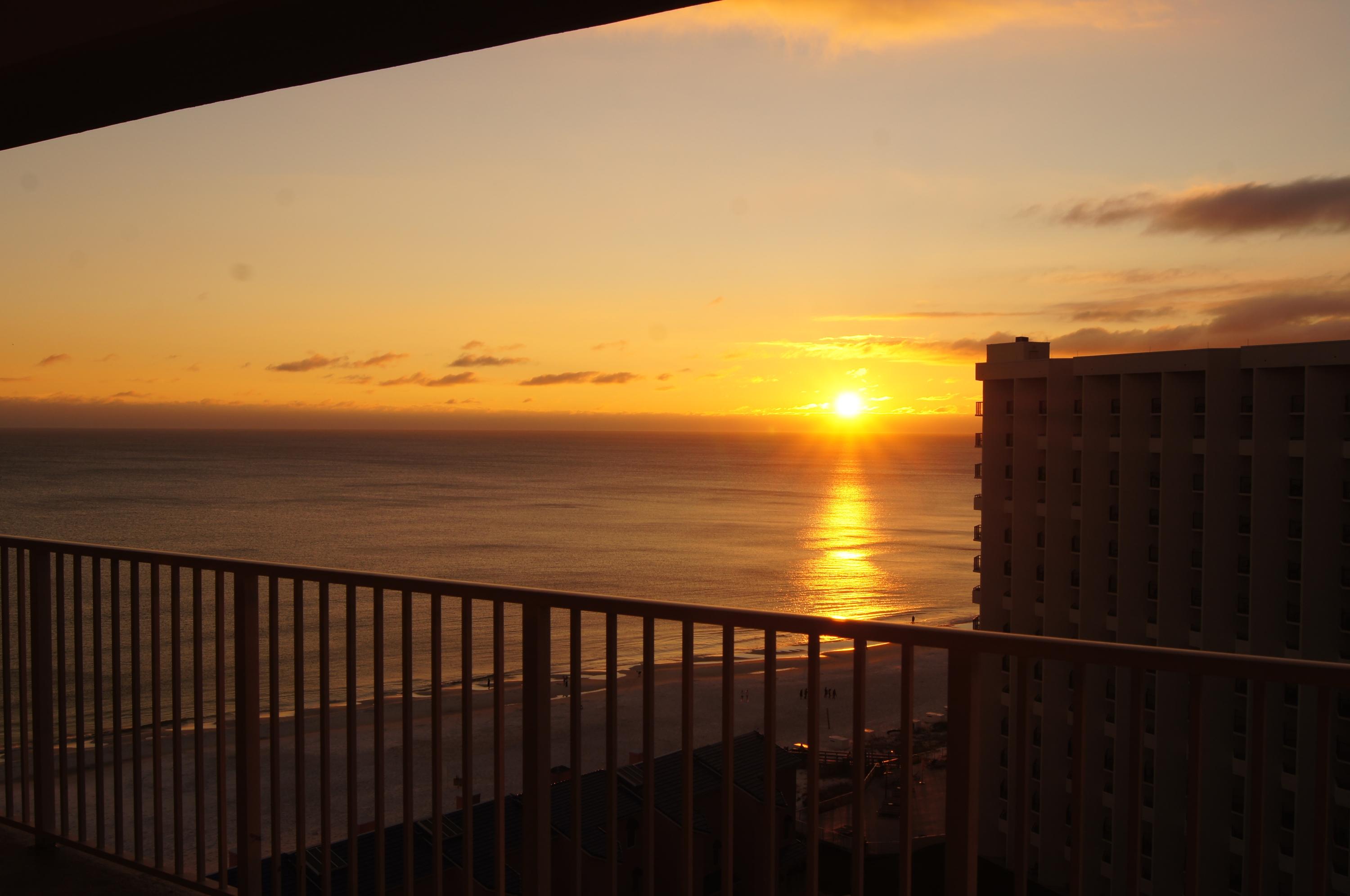 TIDES AT TOPS'L - Residential