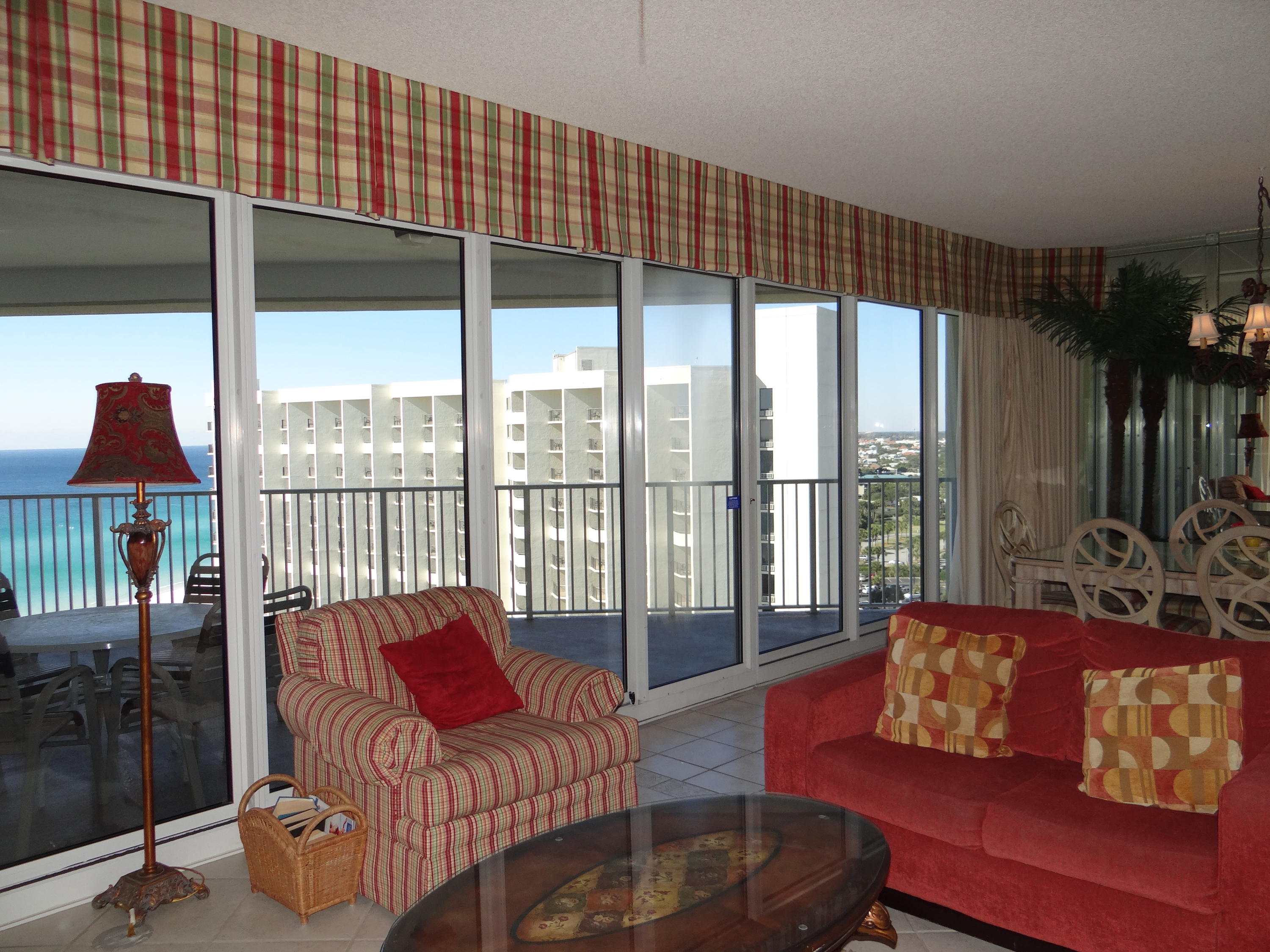 TIDES AT TOPS'L - Residential