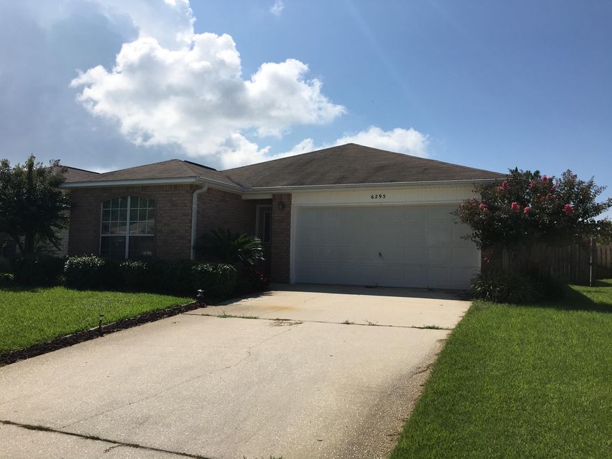 THIS COZY HIDDEN SHORES 2004 built 3BR/2BA HOME IS ONE OF THE FEW IN THE NAVARRE AREA PRICED BELOW $160K. Small pond behind property provides a serene private feel. Additional Features include: Vaulted Ceiling in Living w/fan, Breakfast nook, Mstr Bath double vanities, Whole house Aqua Maid water softener system, AC serviced in June 2016, plant ledges, 2 master BR walk in closets, Energy film on windows to keep out heat, Newer shed on concrete pad to store your lawn gear, Privacy fenced backyard, convenient location near Hurlburt AFB, A rated schools, beaches, and a short hop to Pensacola. Call Today to see!!