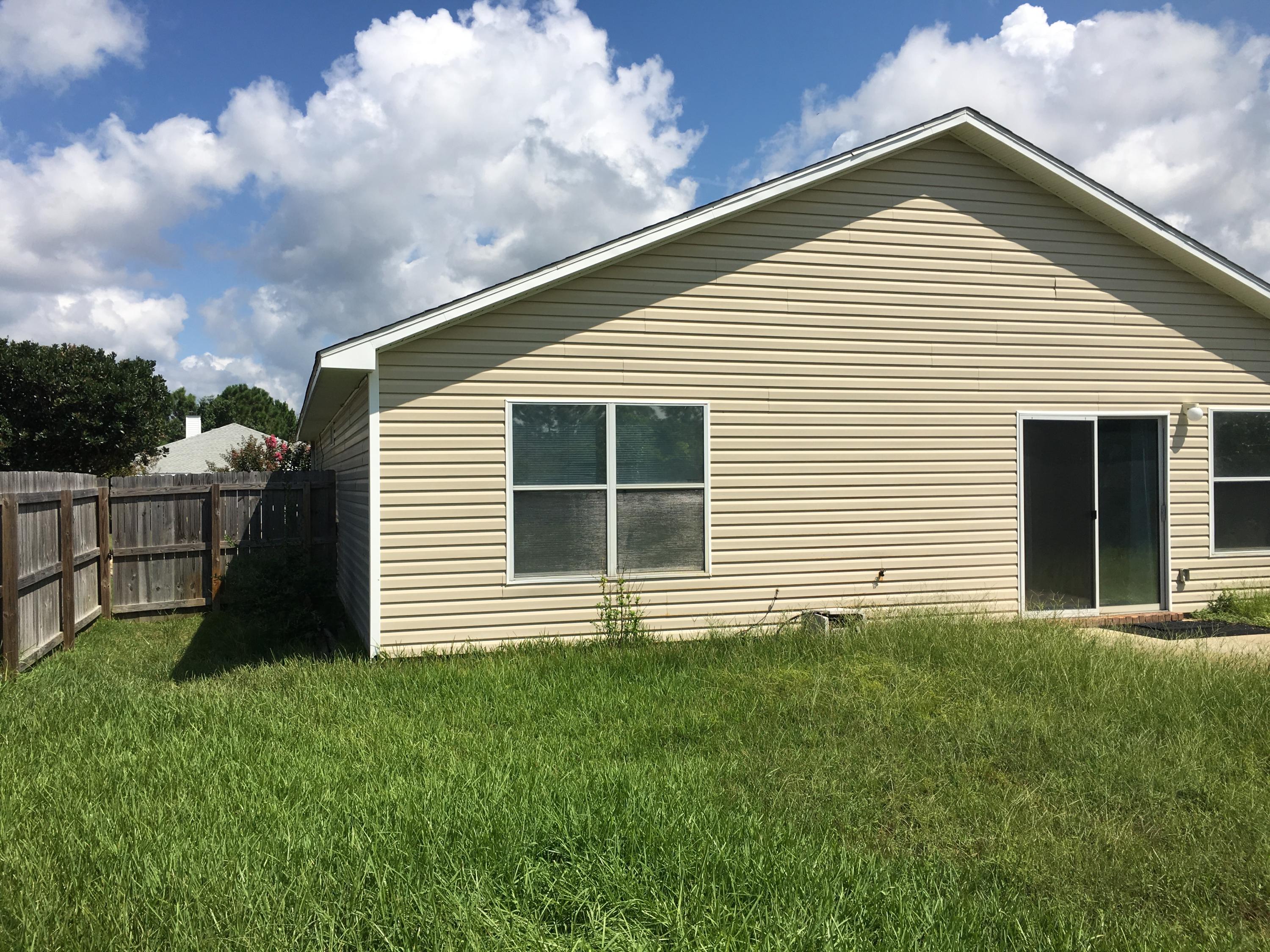 HIDDEN SHORES - Residential