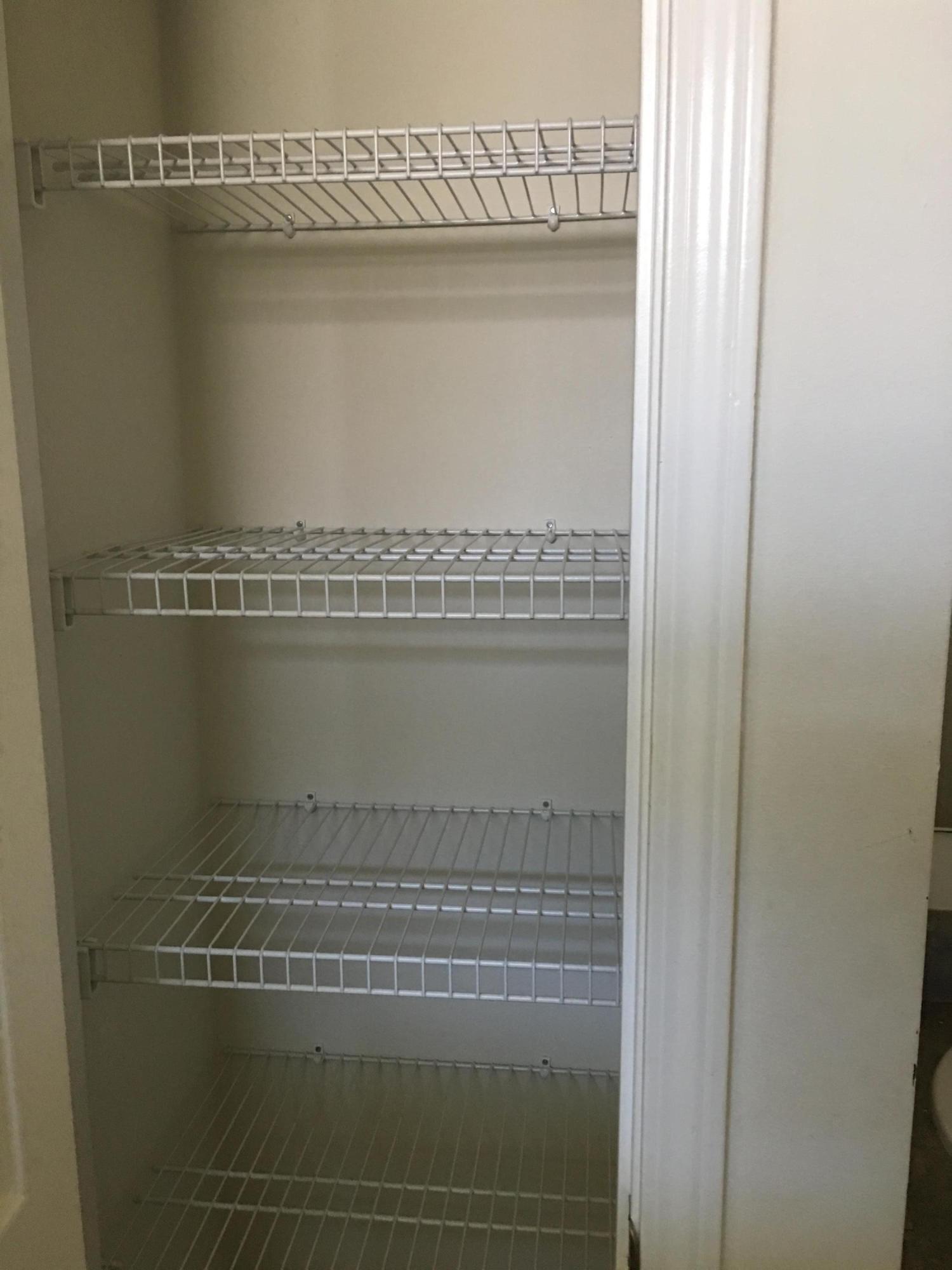 HIDDEN SHORES - Residential