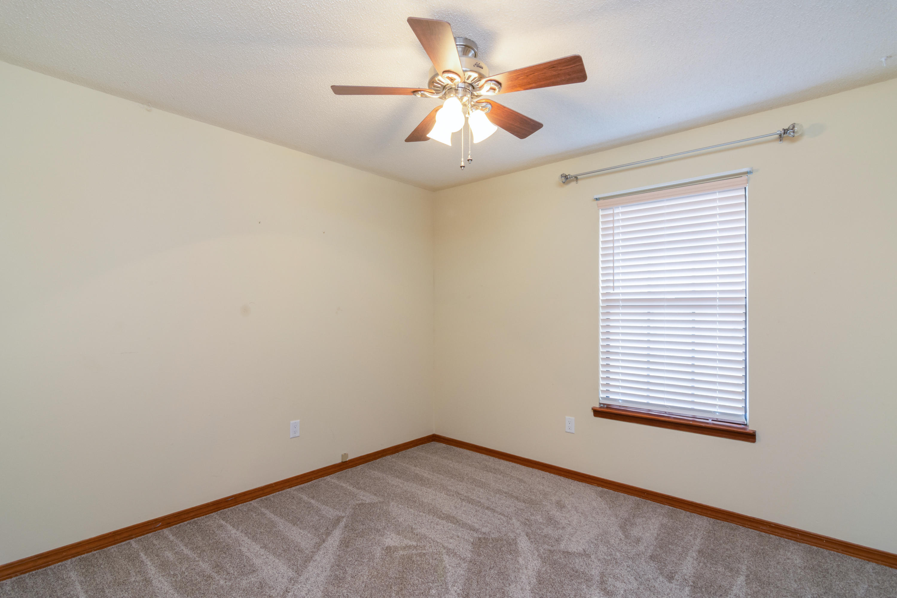 COUNTRYVIEW ESTATES - Residential