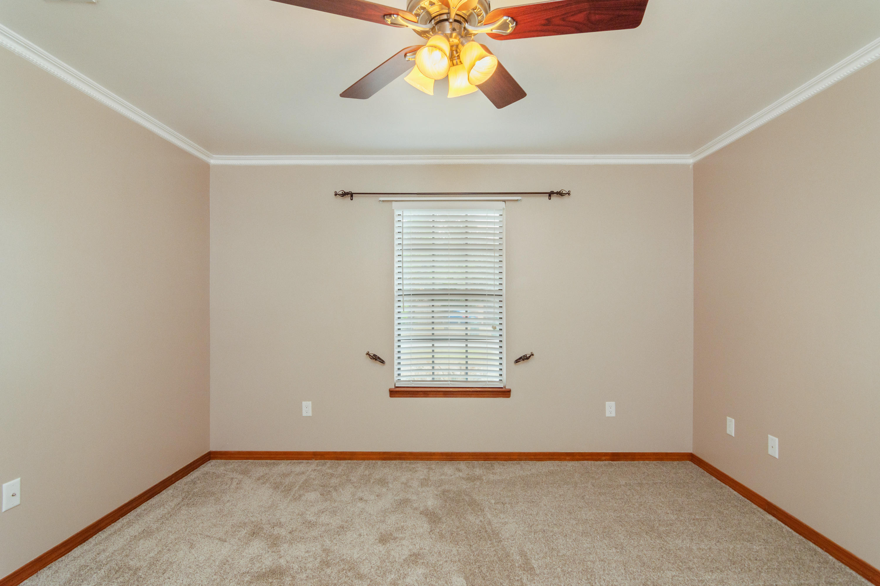 COUNTRYVIEW ESTATES - Residential