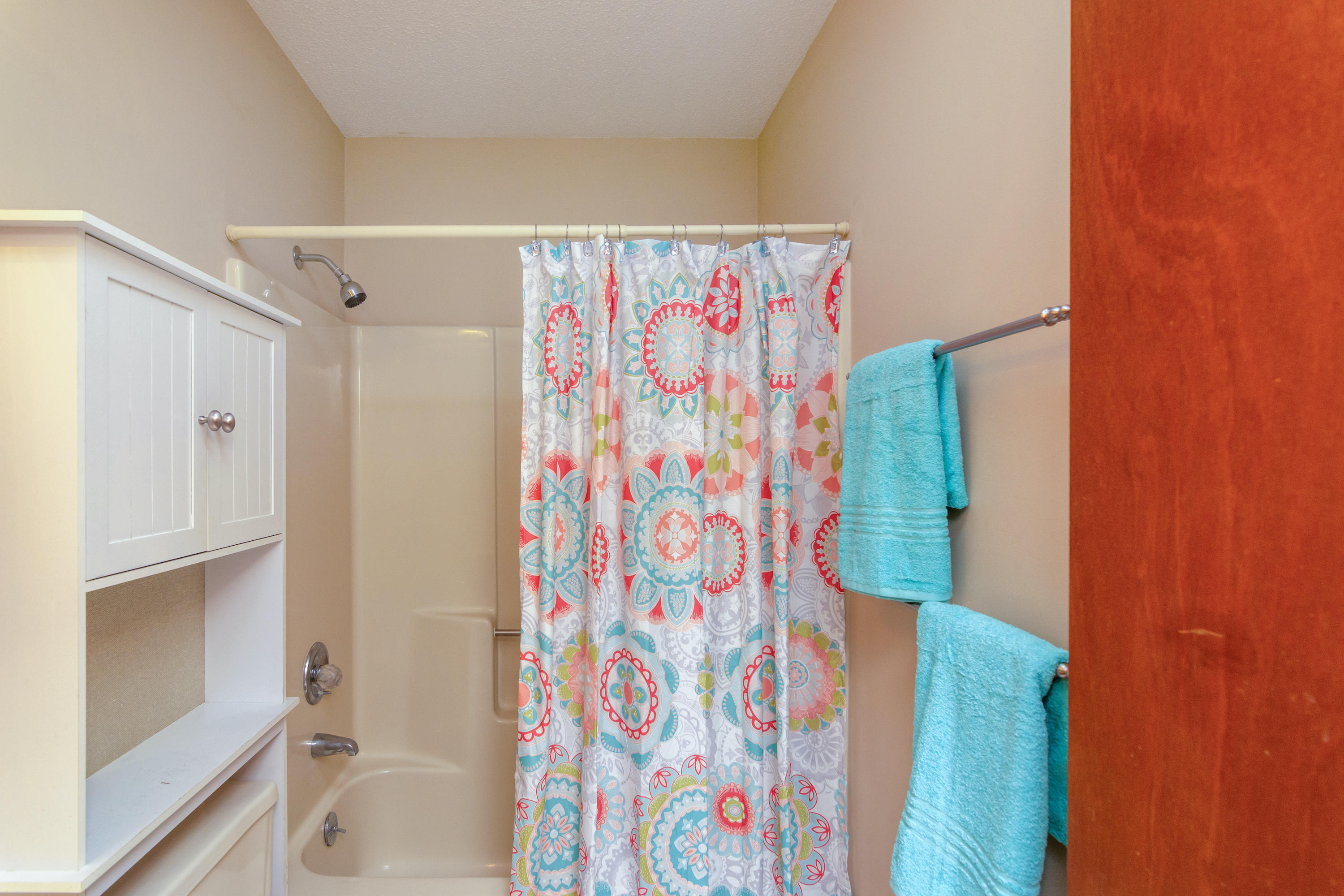 COUNTRYVIEW ESTATES - Residential