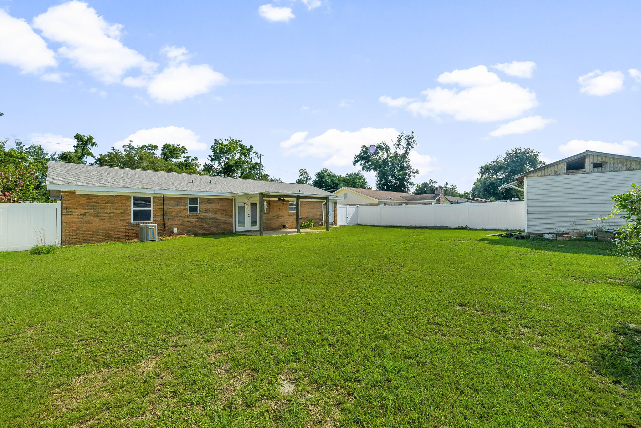 PITTS 1ST ADDN TO PARKER - Residential