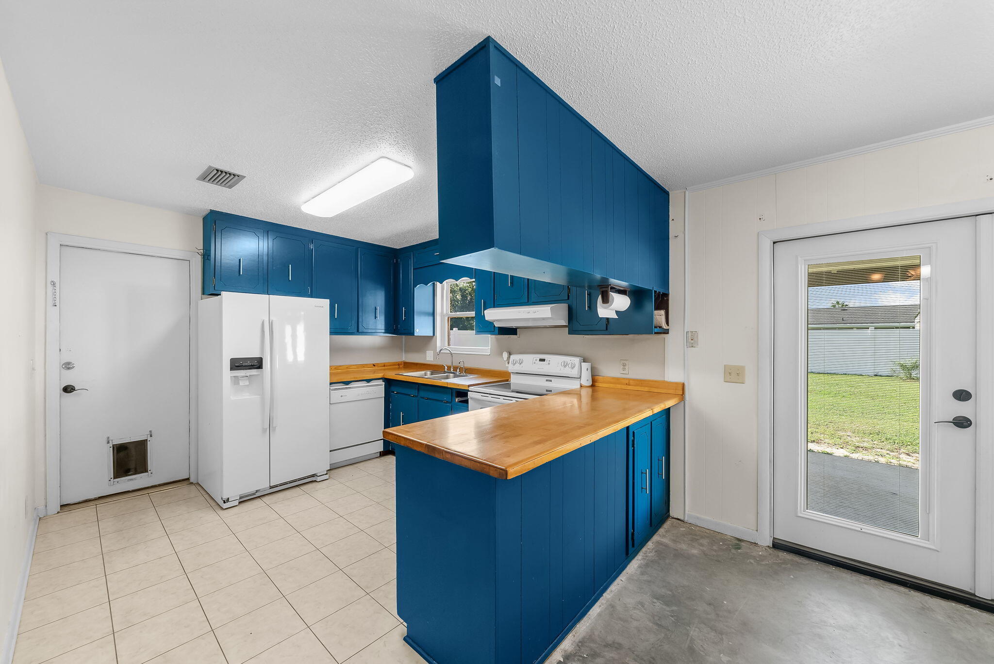 PITTS 1ST ADDN TO PARKER - Residential