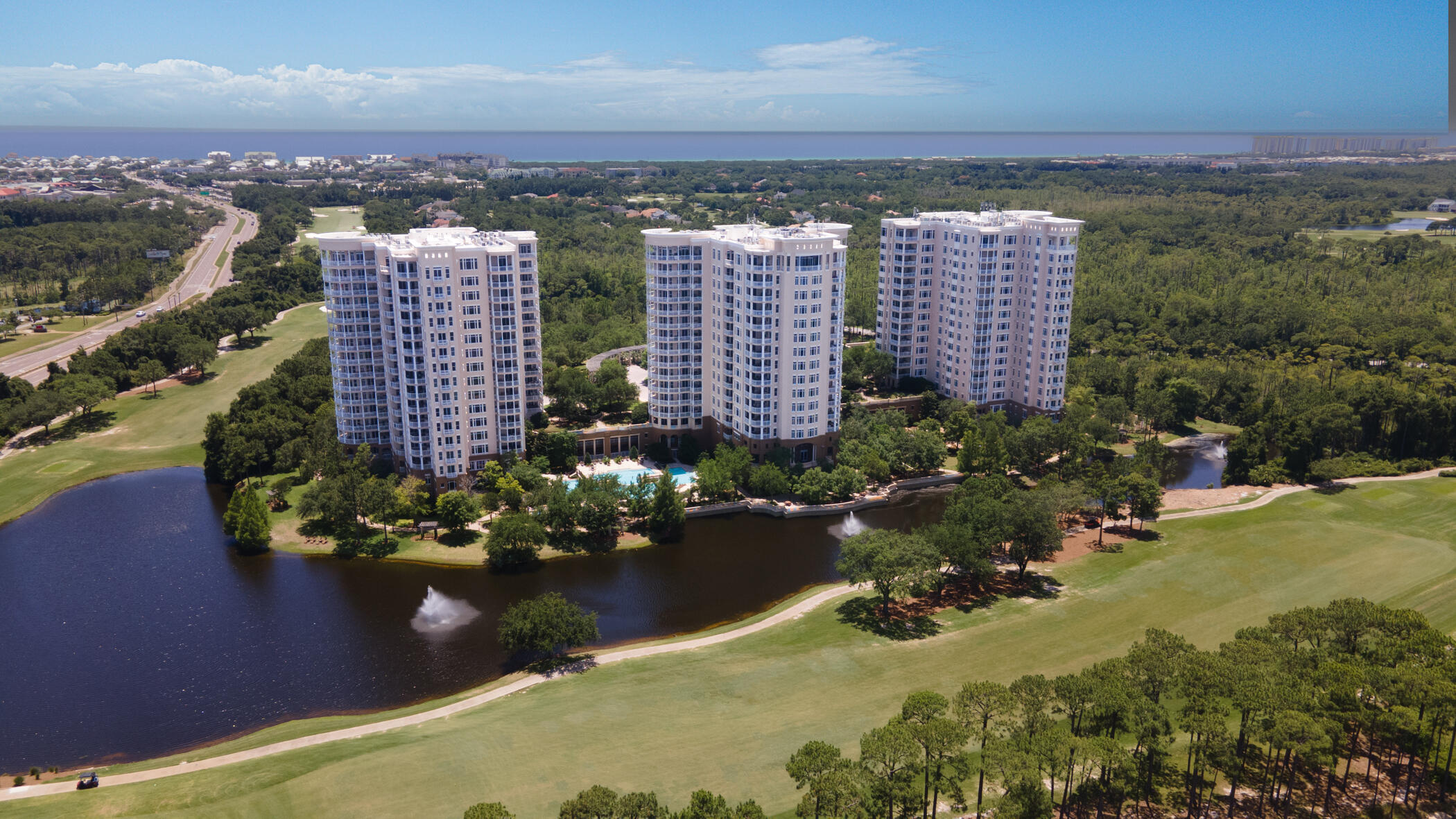ONE WATER PLACE at Kelly Plantation - Residential