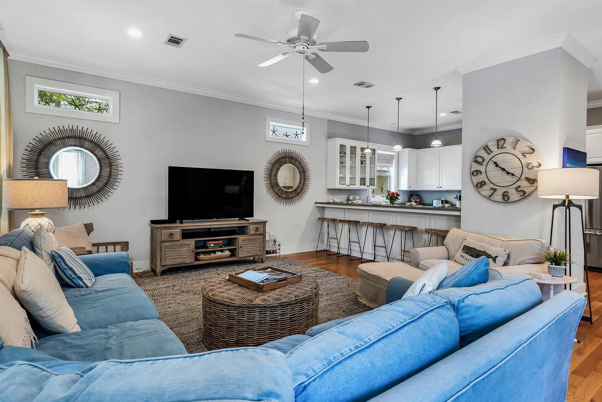 GROVE BY THE SEA 1ST ADDN - Residential