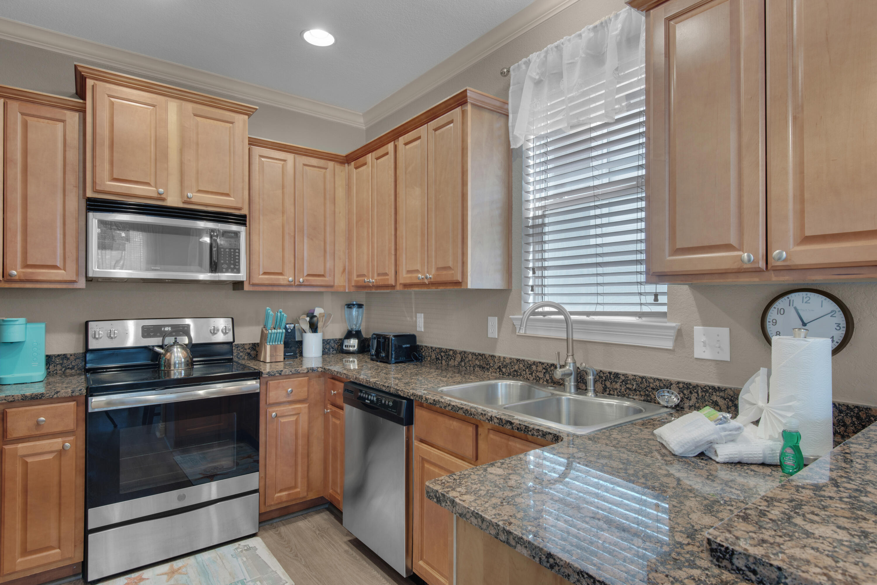 VILLAGES OF CRYSTAL BEACH - Residential