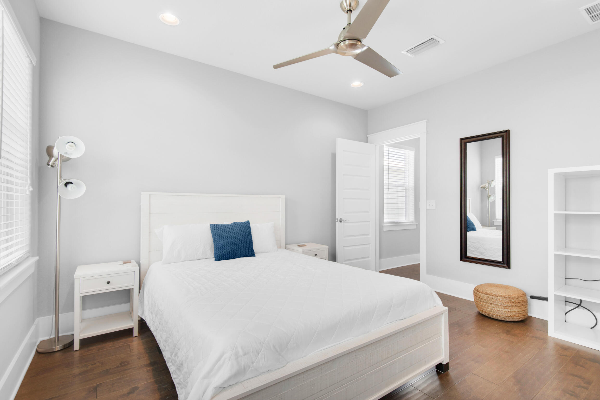 FRANGISTA BEACH 2ND ADDN - Residential
