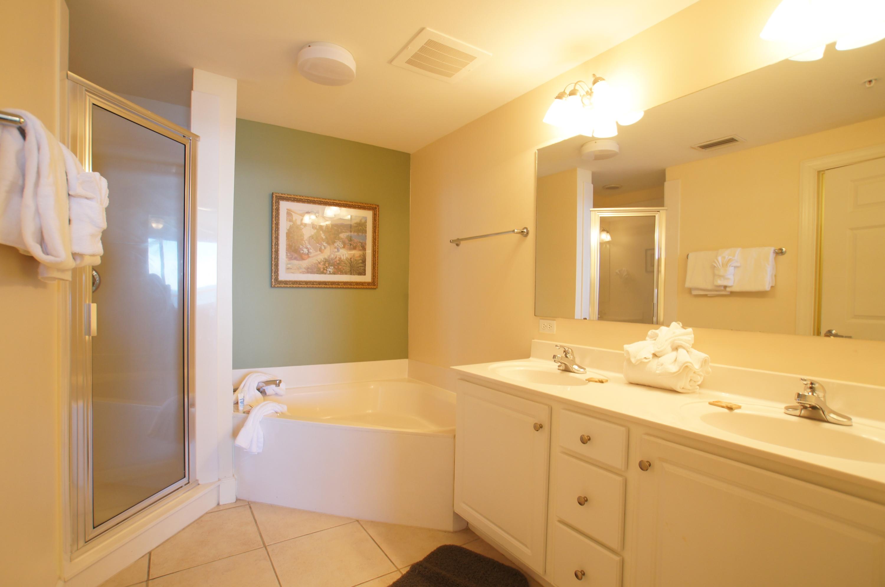 SUNRISE BEACH - Residential