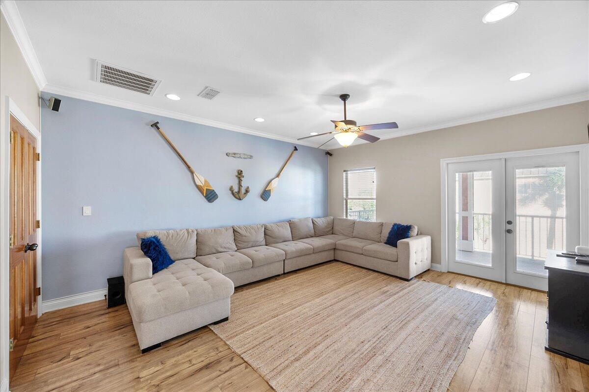 VILLAGES OF CRYSTAL BEACH - Residential