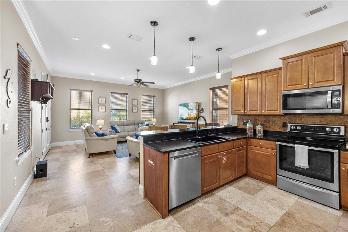 VILLAGES OF CRYSTAL BEACH - Residential