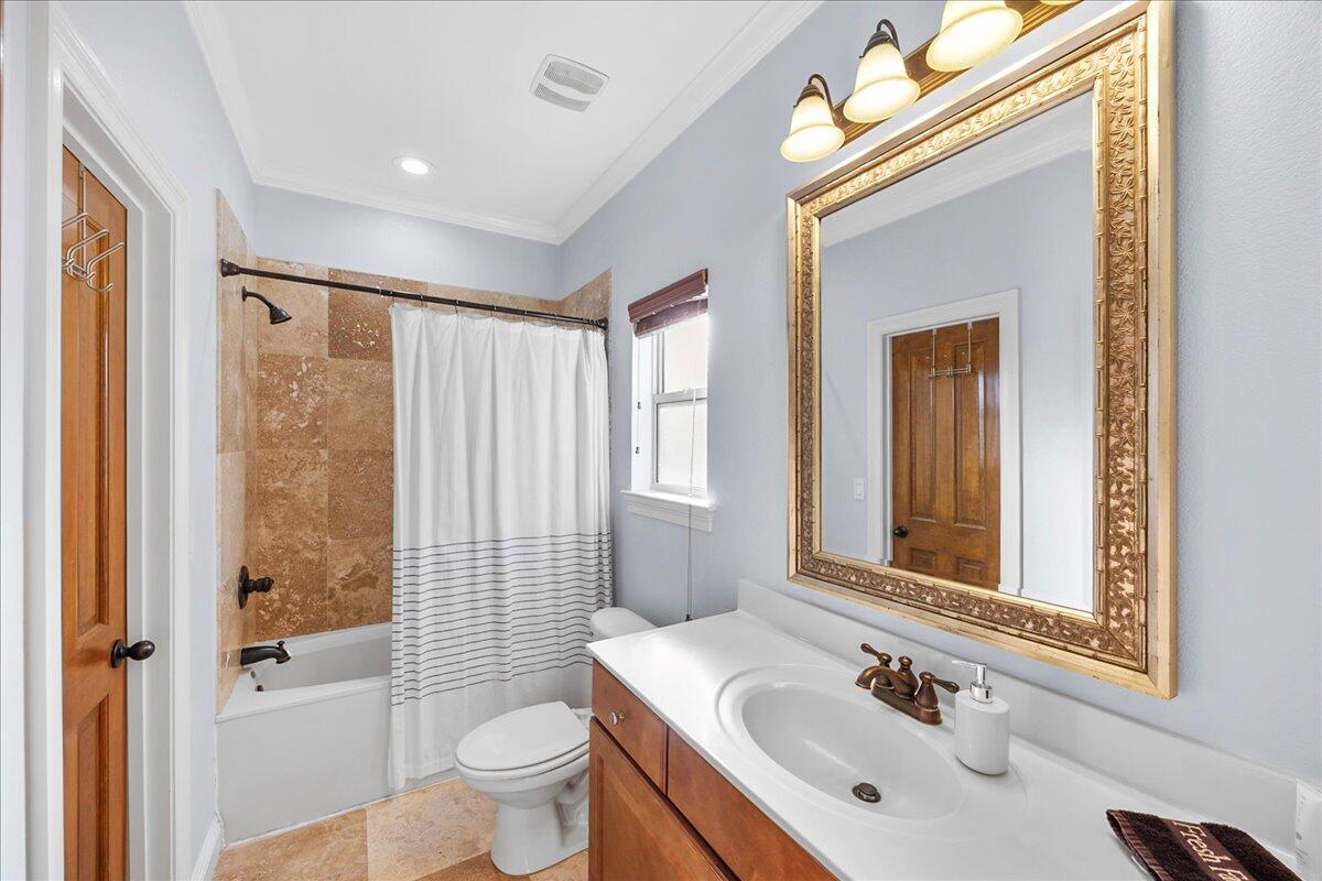 VILLAGES OF CRYSTAL BEACH - Residential