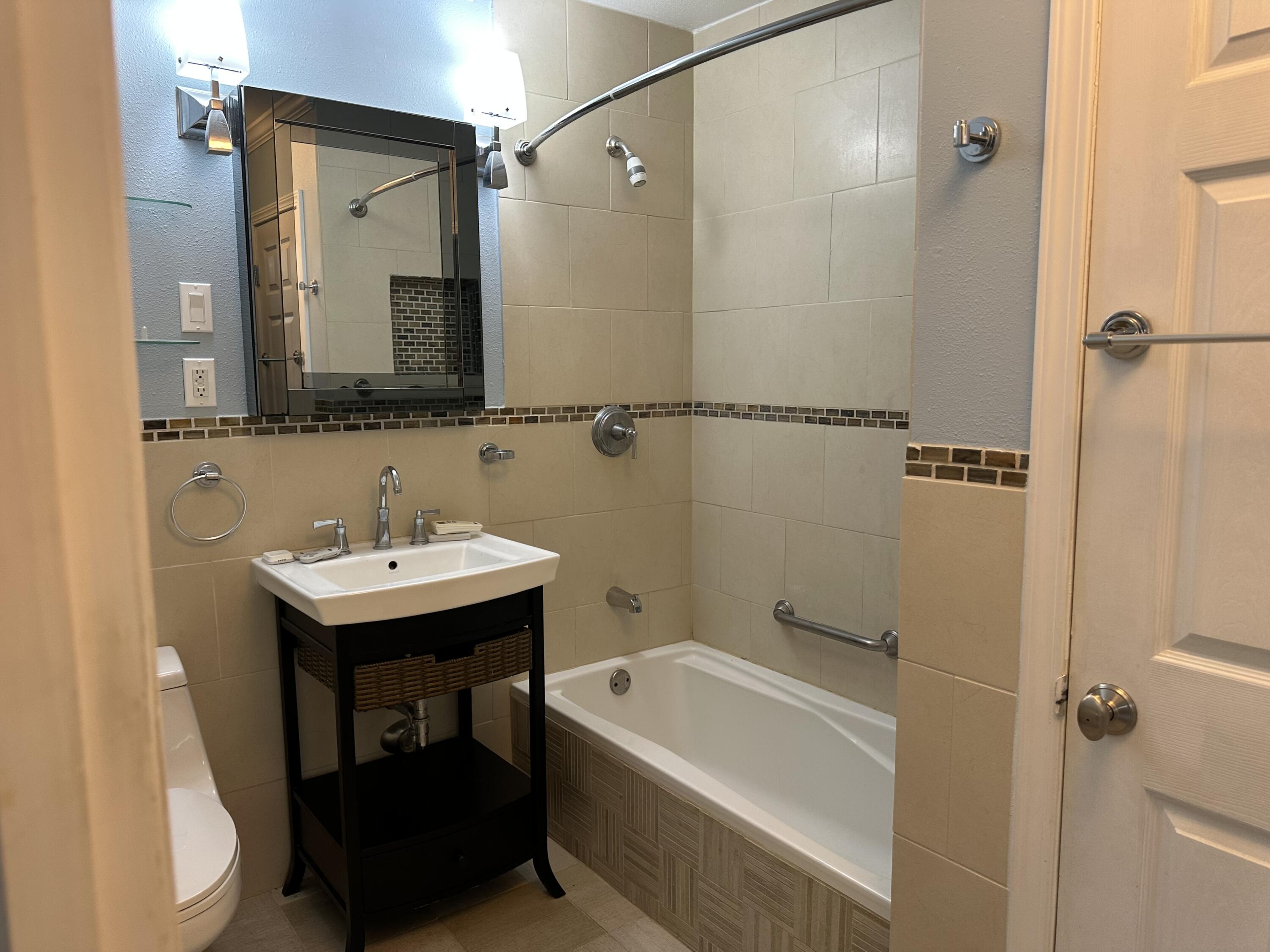 COLONY ESTATES - Residential