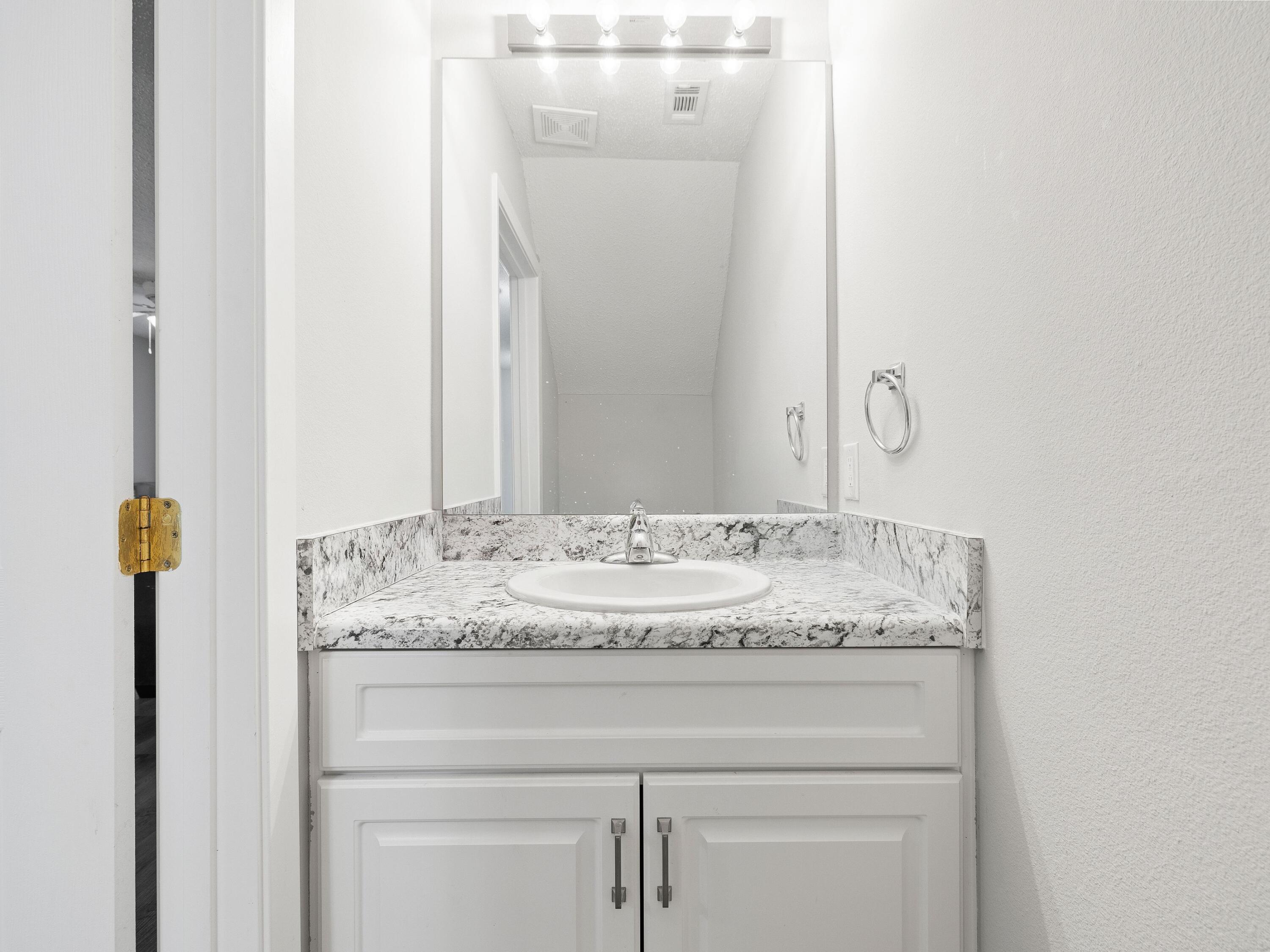 KEYSTONE T/H - Residential