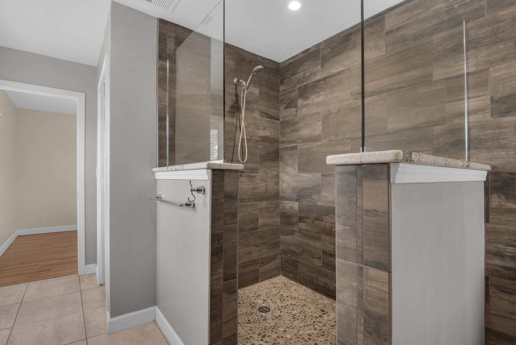 BEL AIR - Residential