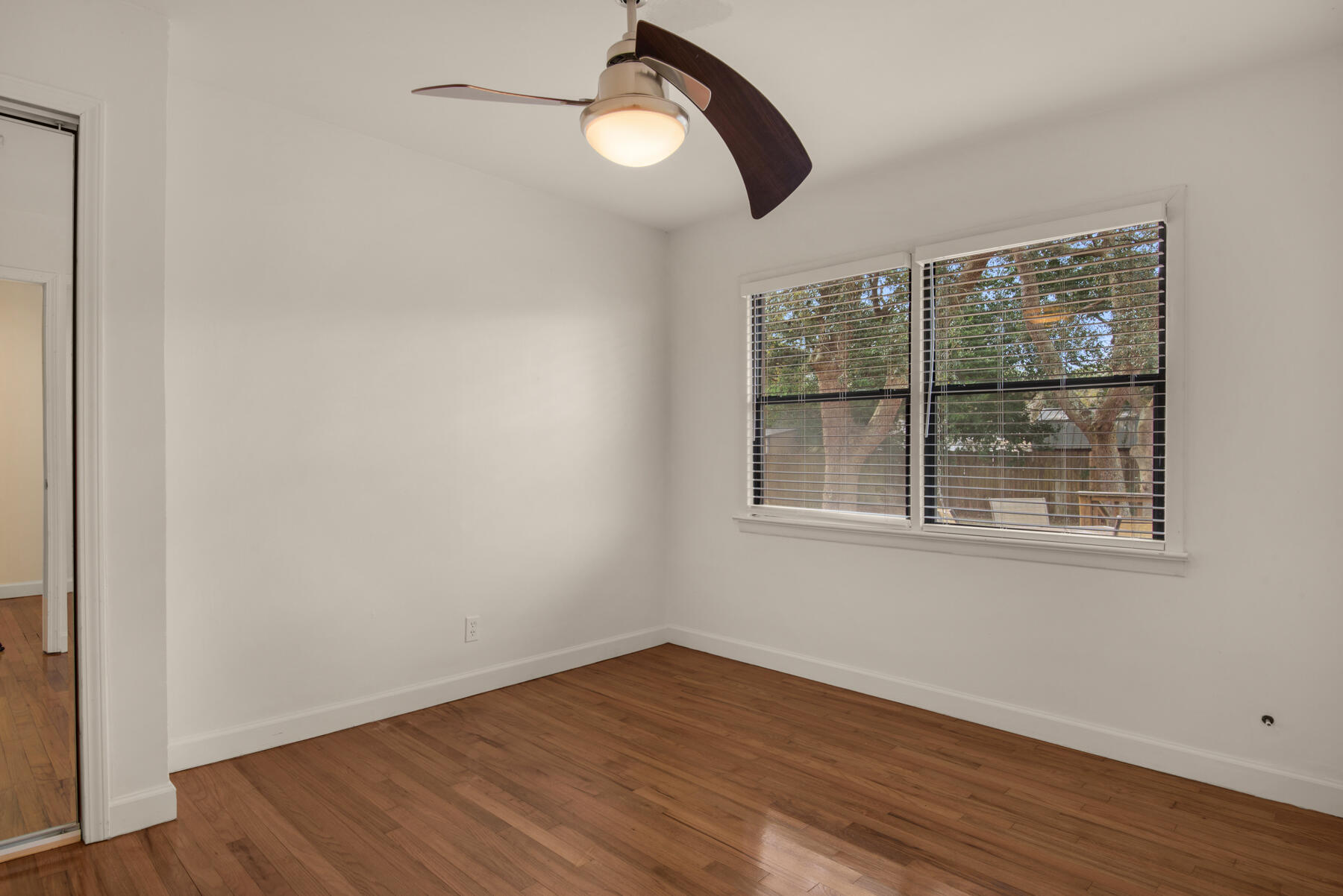 BEL AIR - Residential