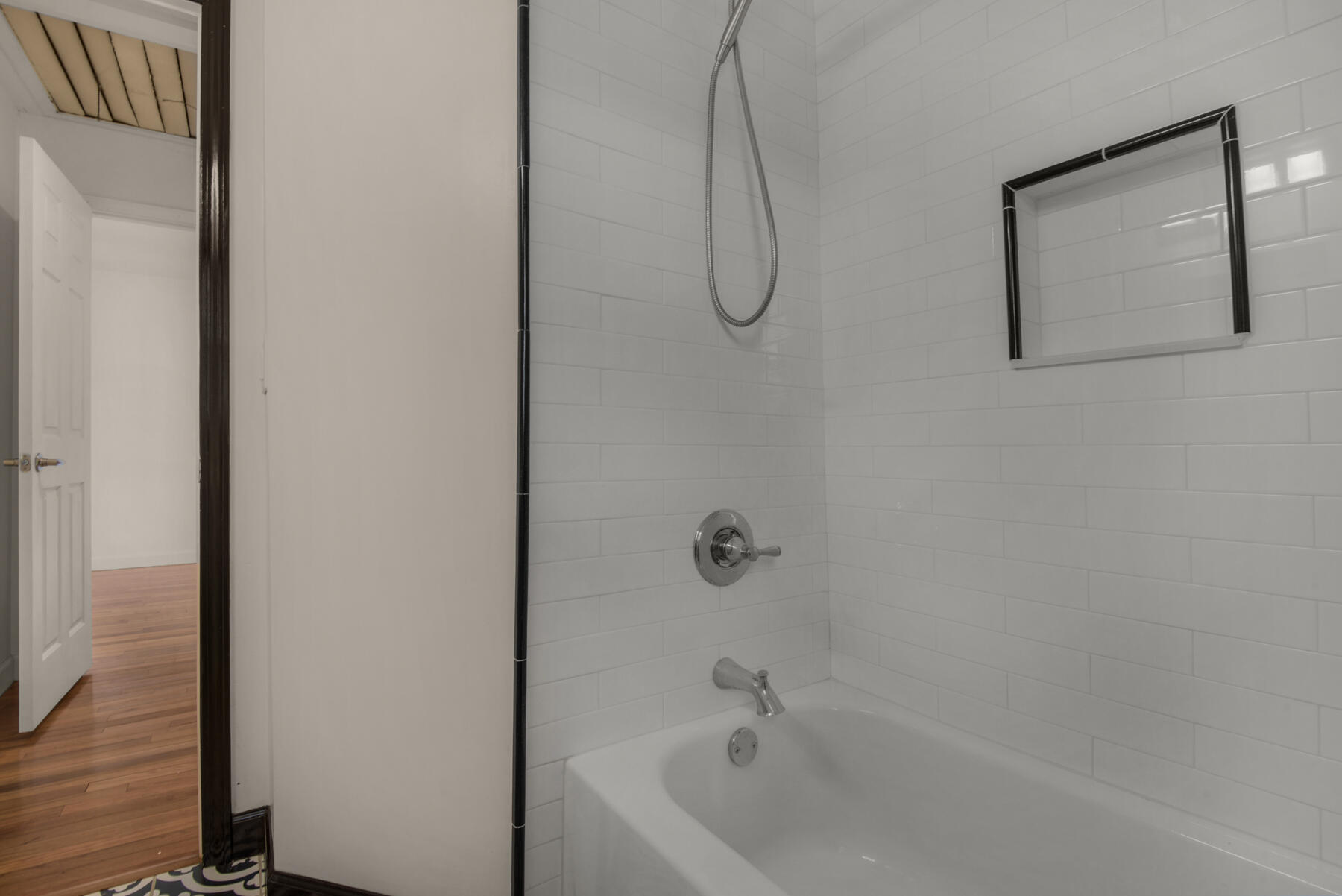 BEL AIR - Residential