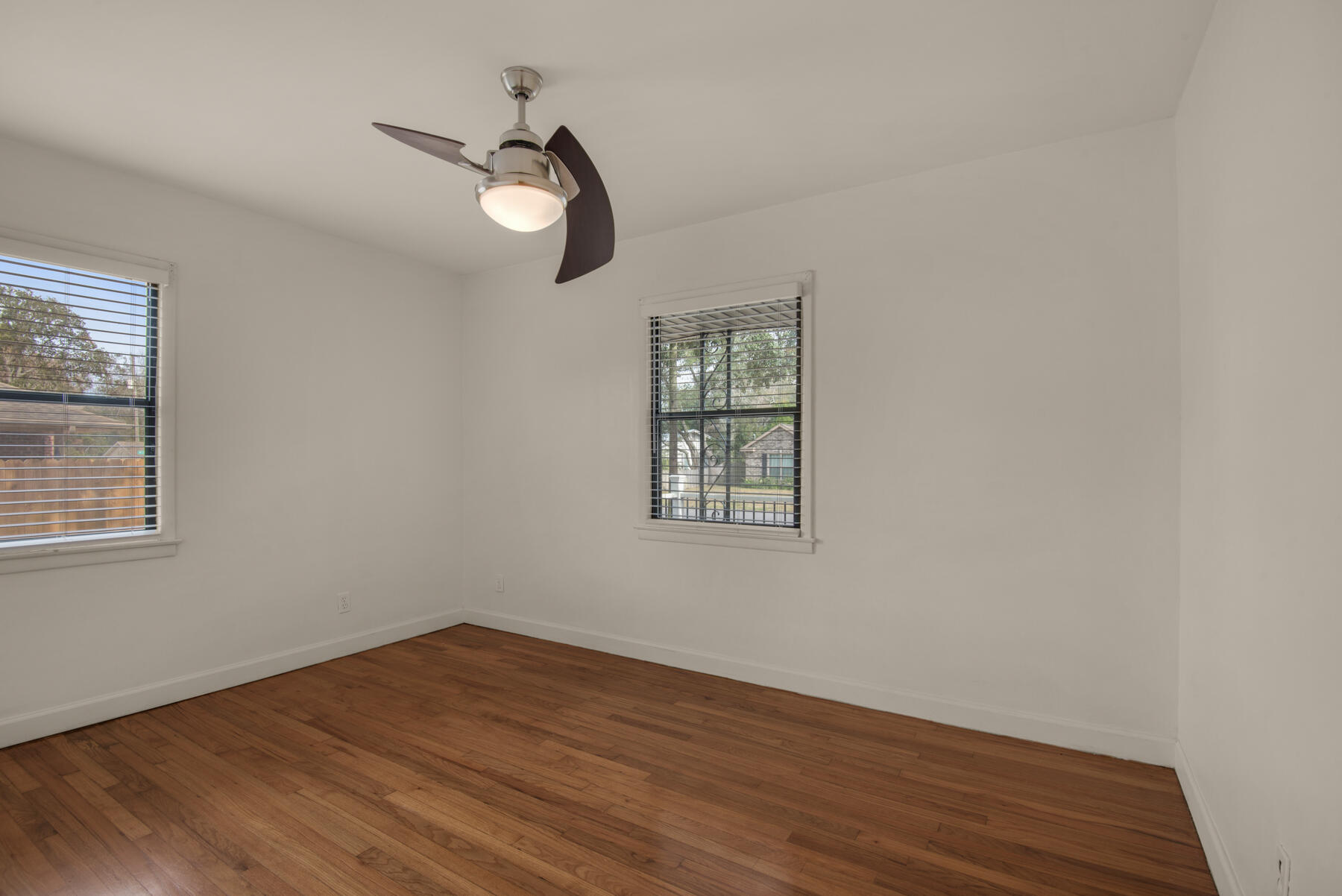 BEL AIR - Residential