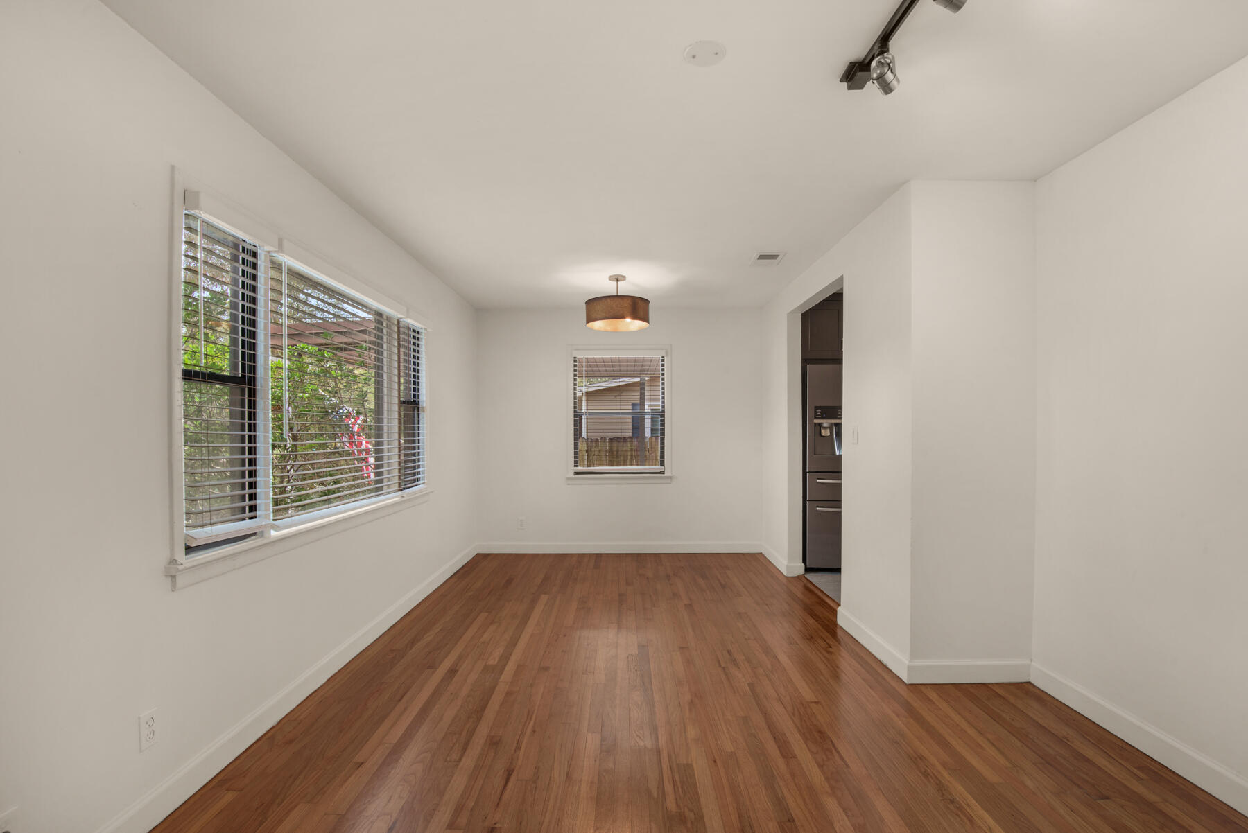 BEL AIR - Residential