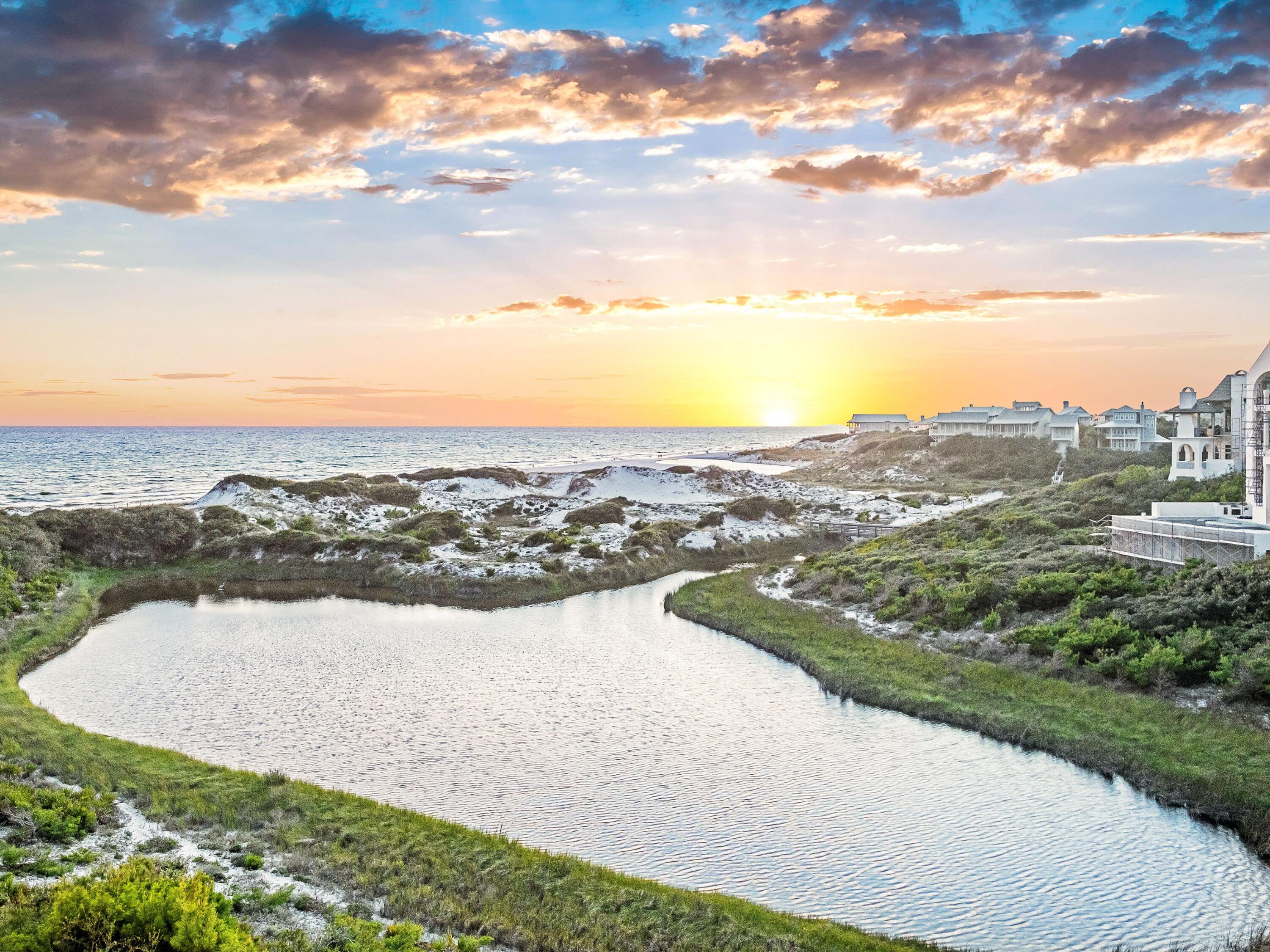 RETREAT THE - Residential