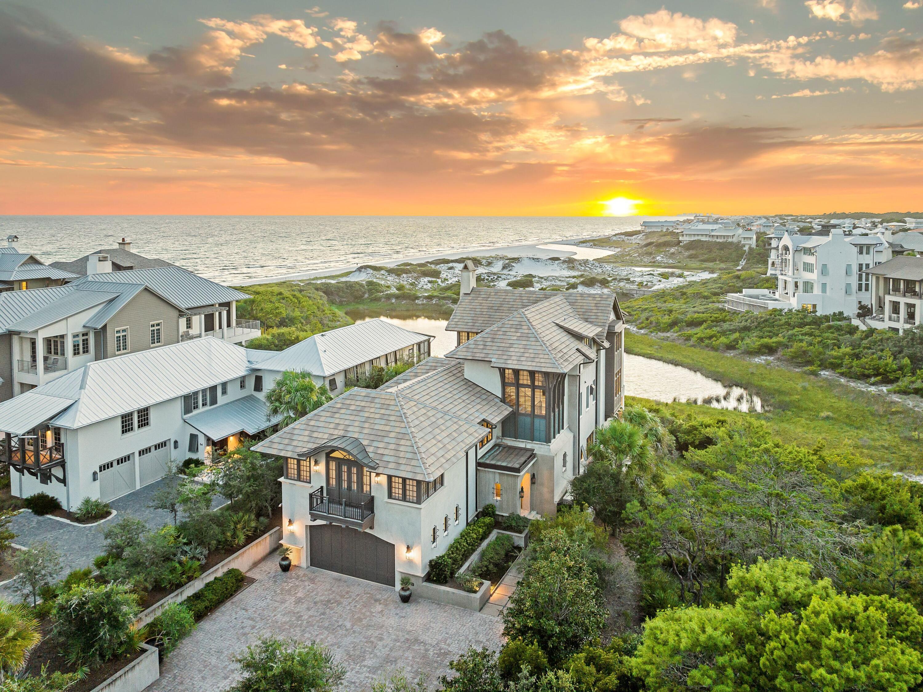 RETREAT THE - Residential