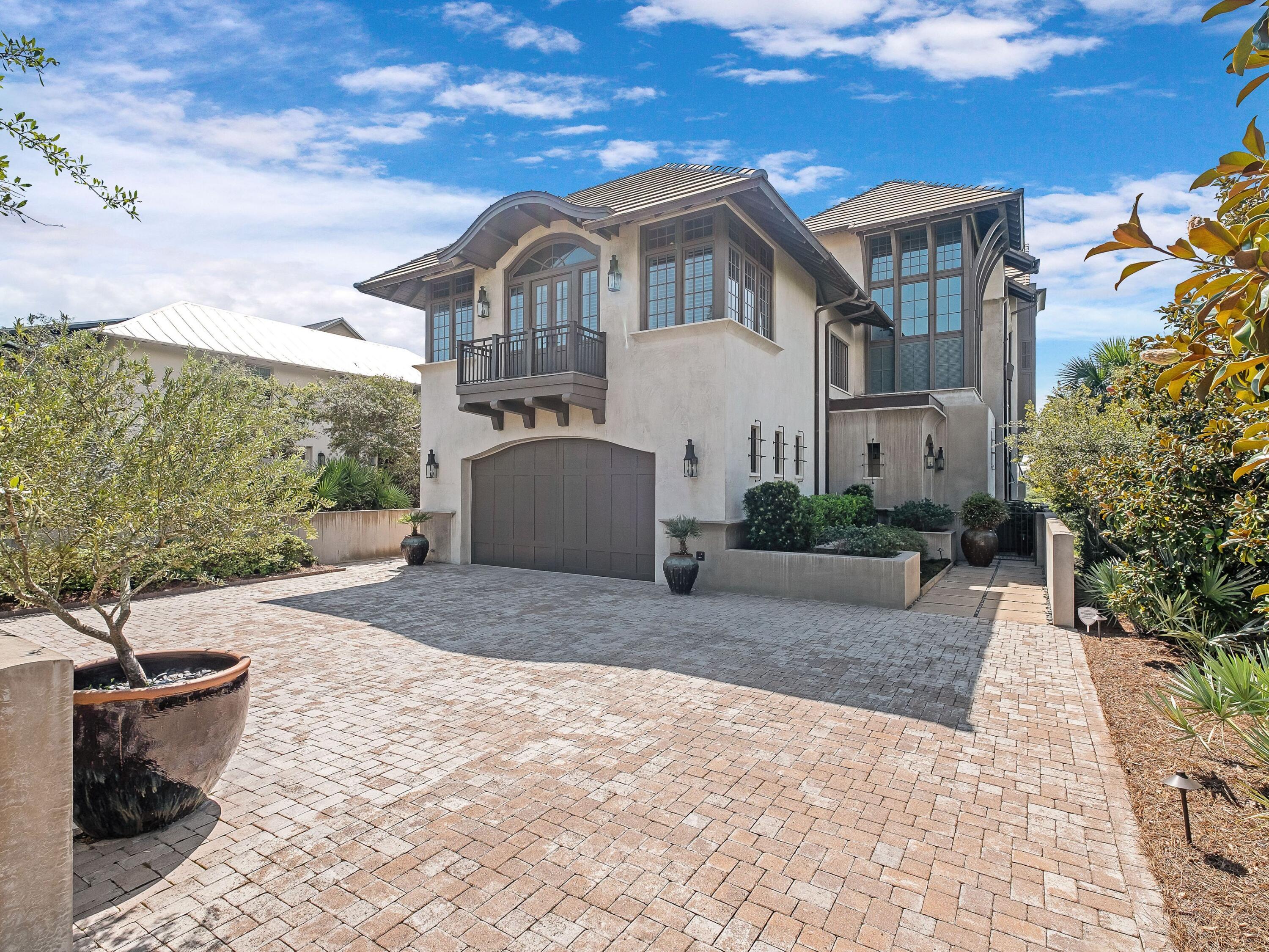 RETREAT THE - Residential