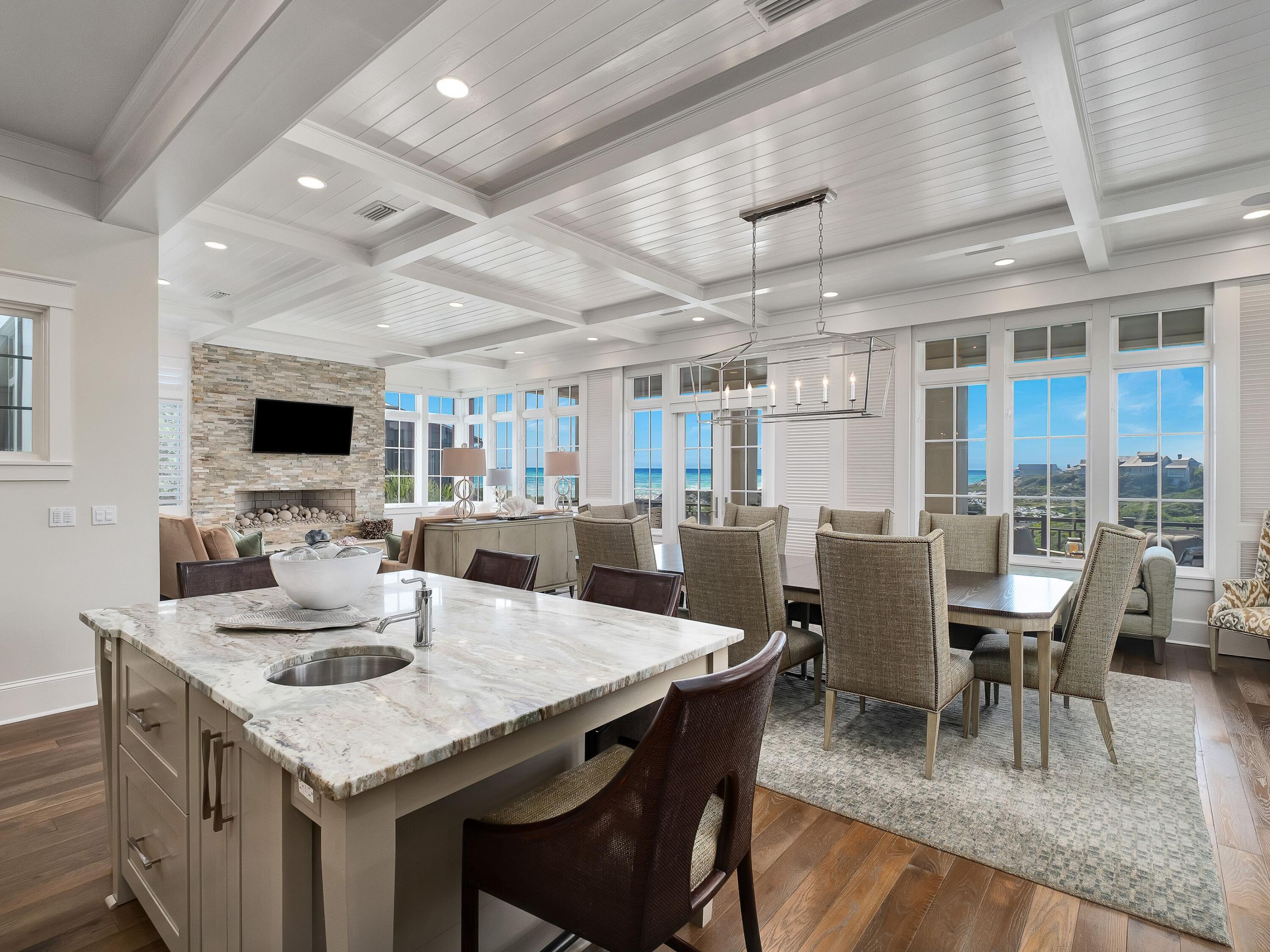 RETREAT THE - Residential