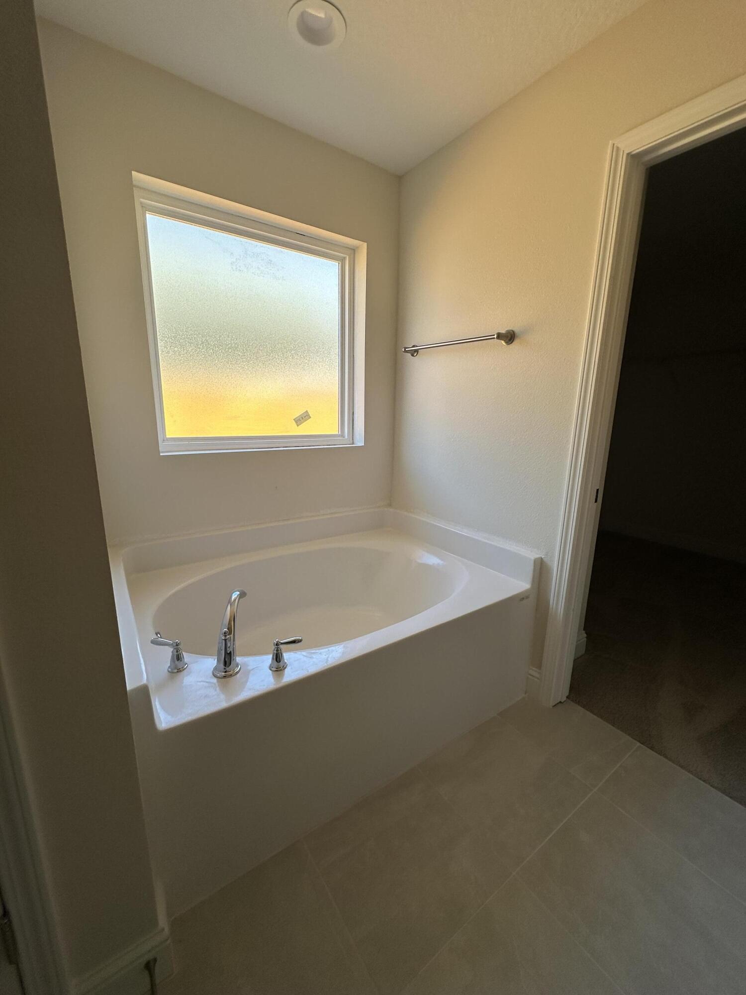 CREETS LANDING - Residential