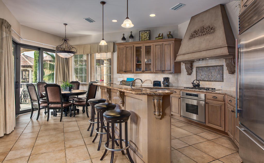 SAINT TROPEZ - Residential