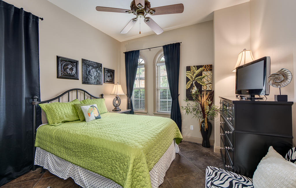 SAINT TROPEZ - Residential