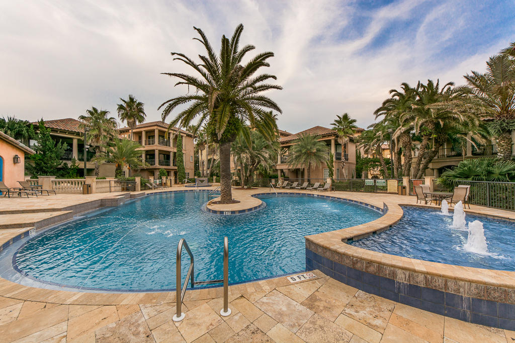 SAINT TROPEZ - Residential