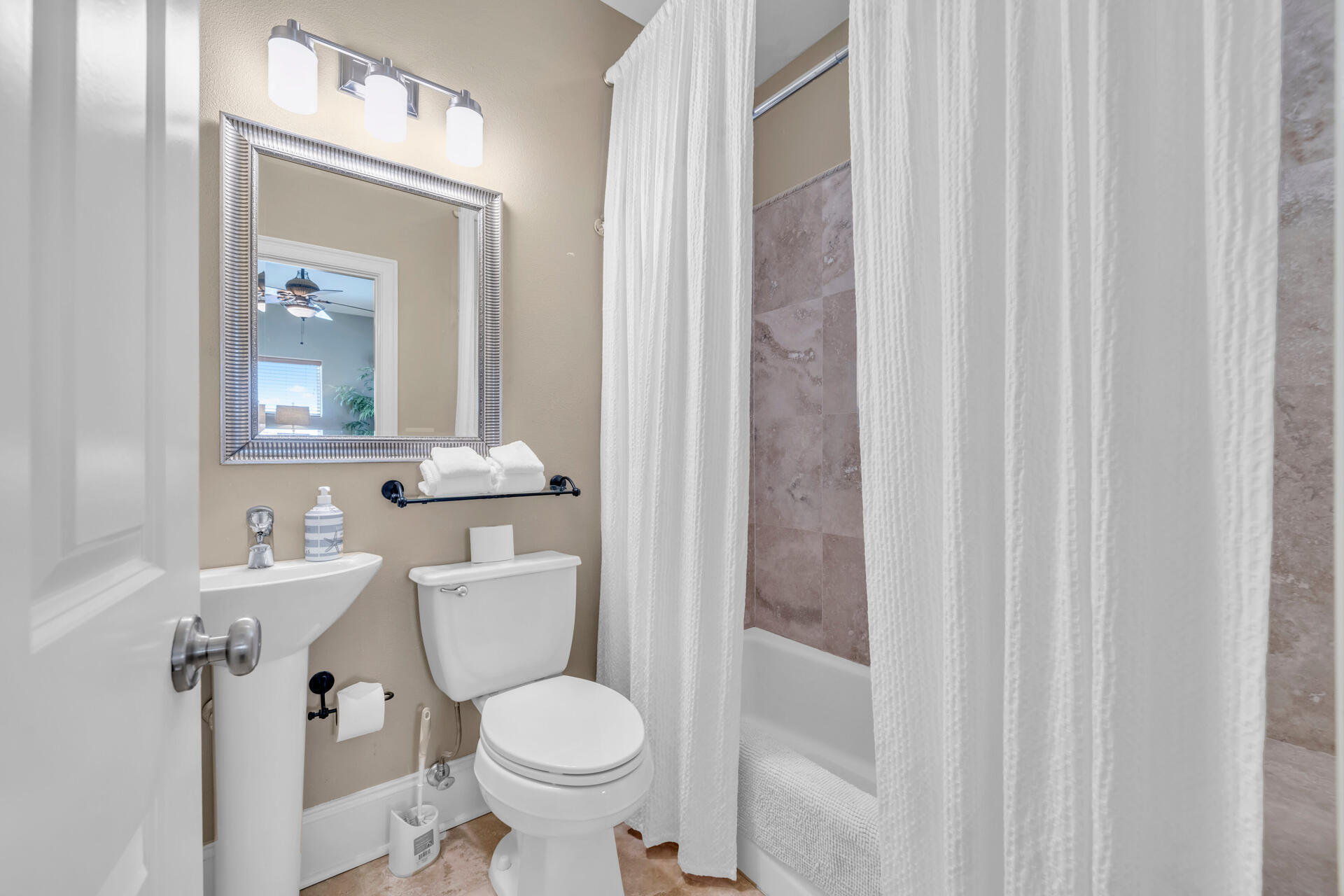 DESTIN POINTE - Residential