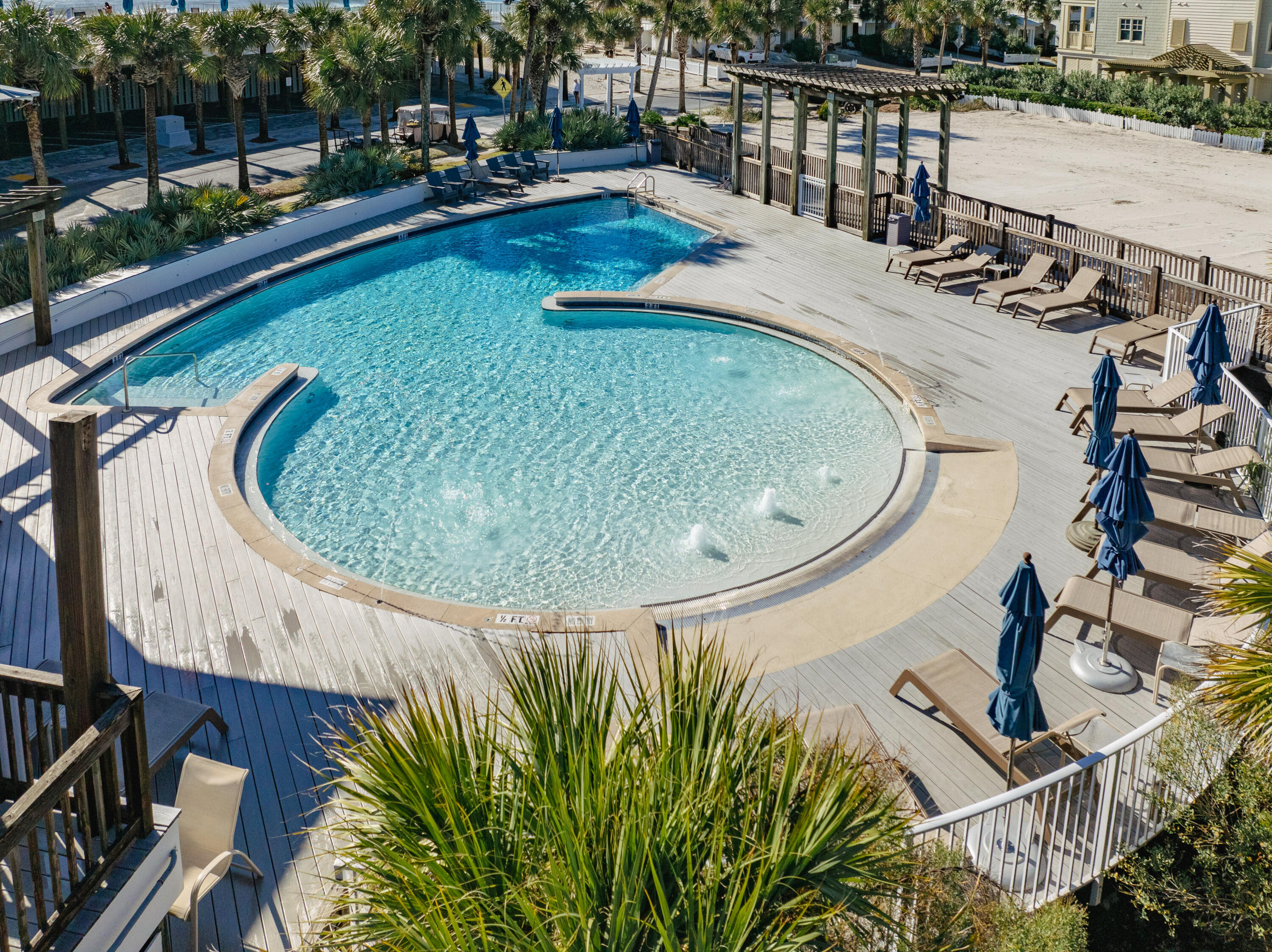 DESTIN POINTE - Residential