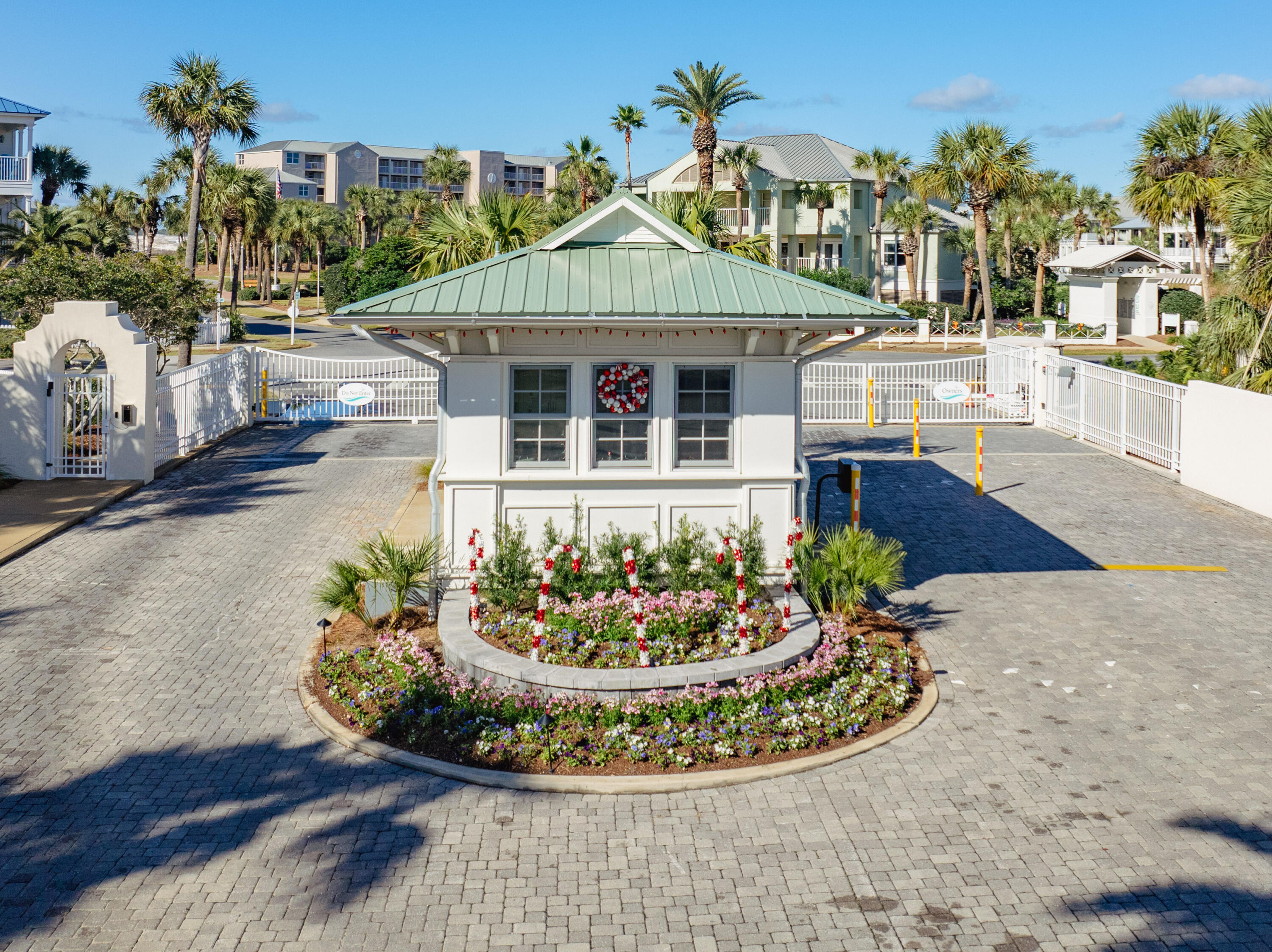 DESTIN POINTE - Residential