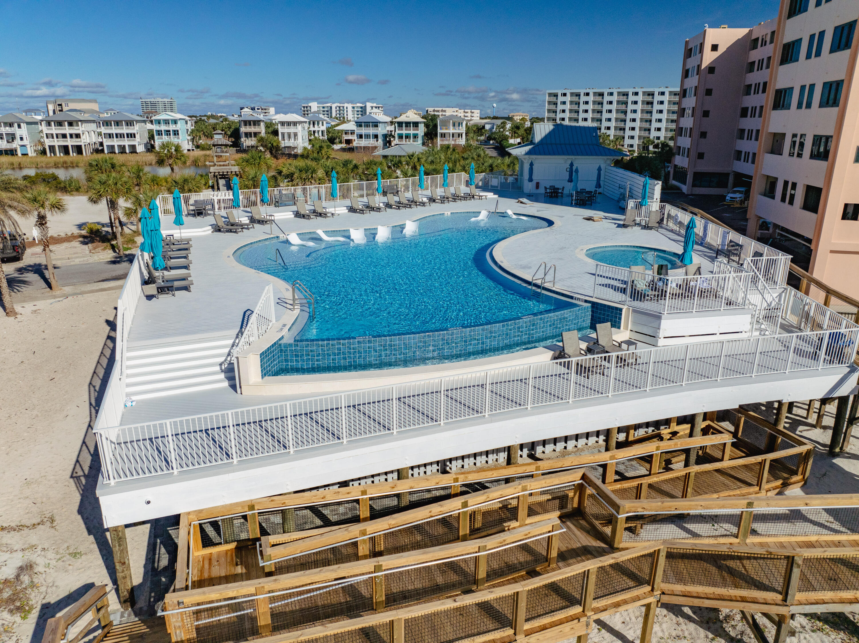 DESTIN POINTE - Residential