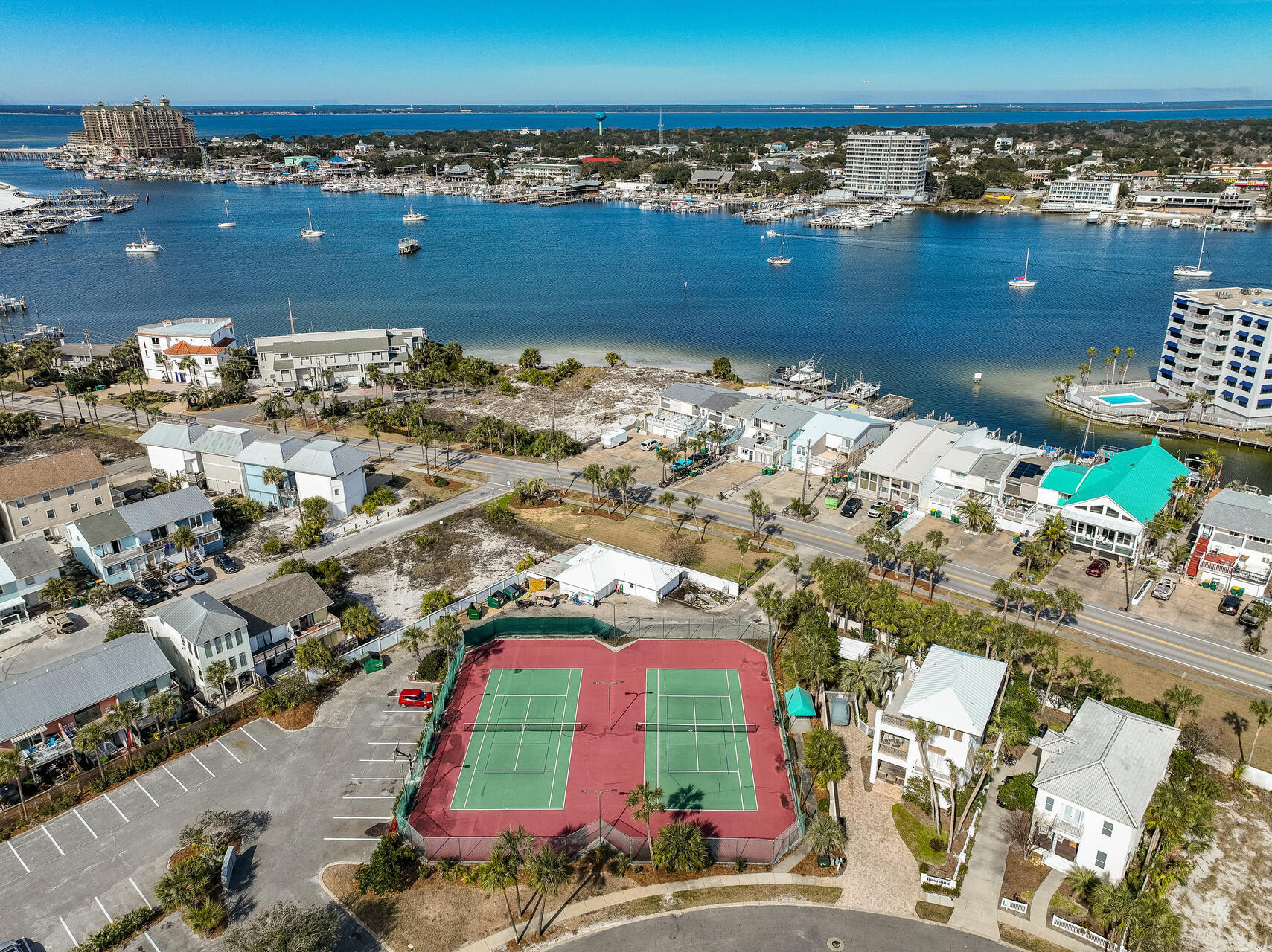 DESTIN POINTE - Residential