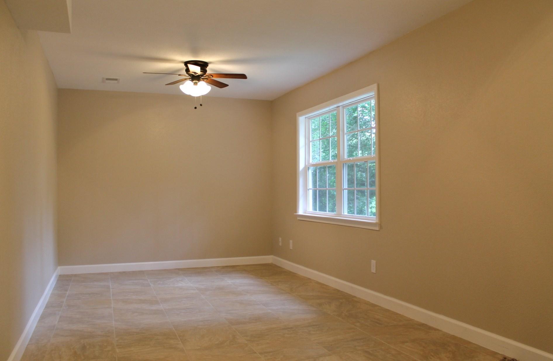 CREEKSIDE 5 - Residential