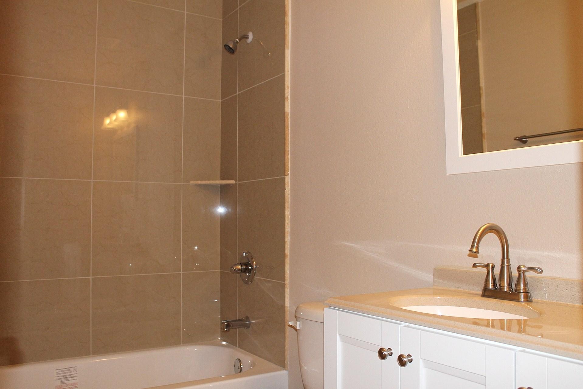 CREEKSIDE 5 - Residential