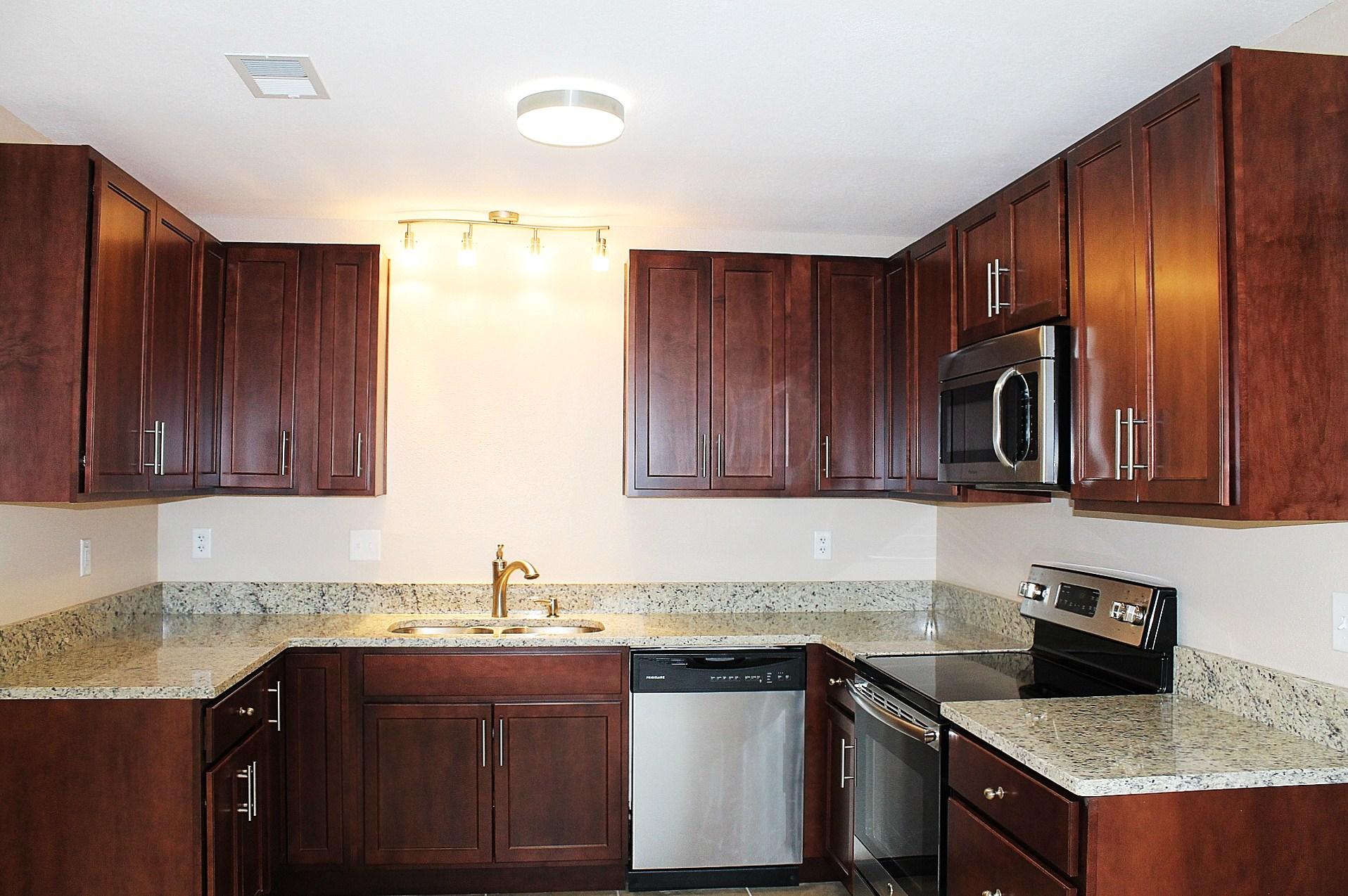 CREEKSIDE 5 - Residential