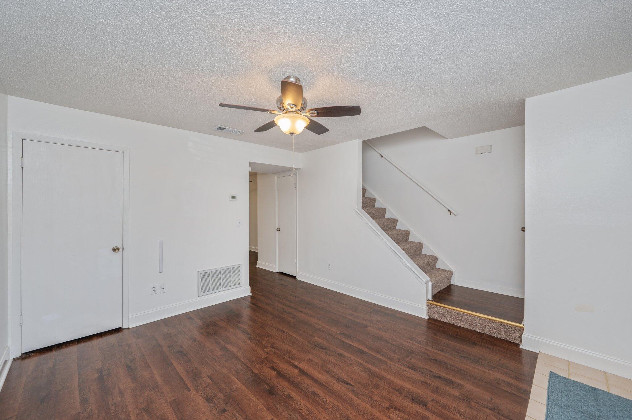 BROWNSVILLE STATION 2 - Residential