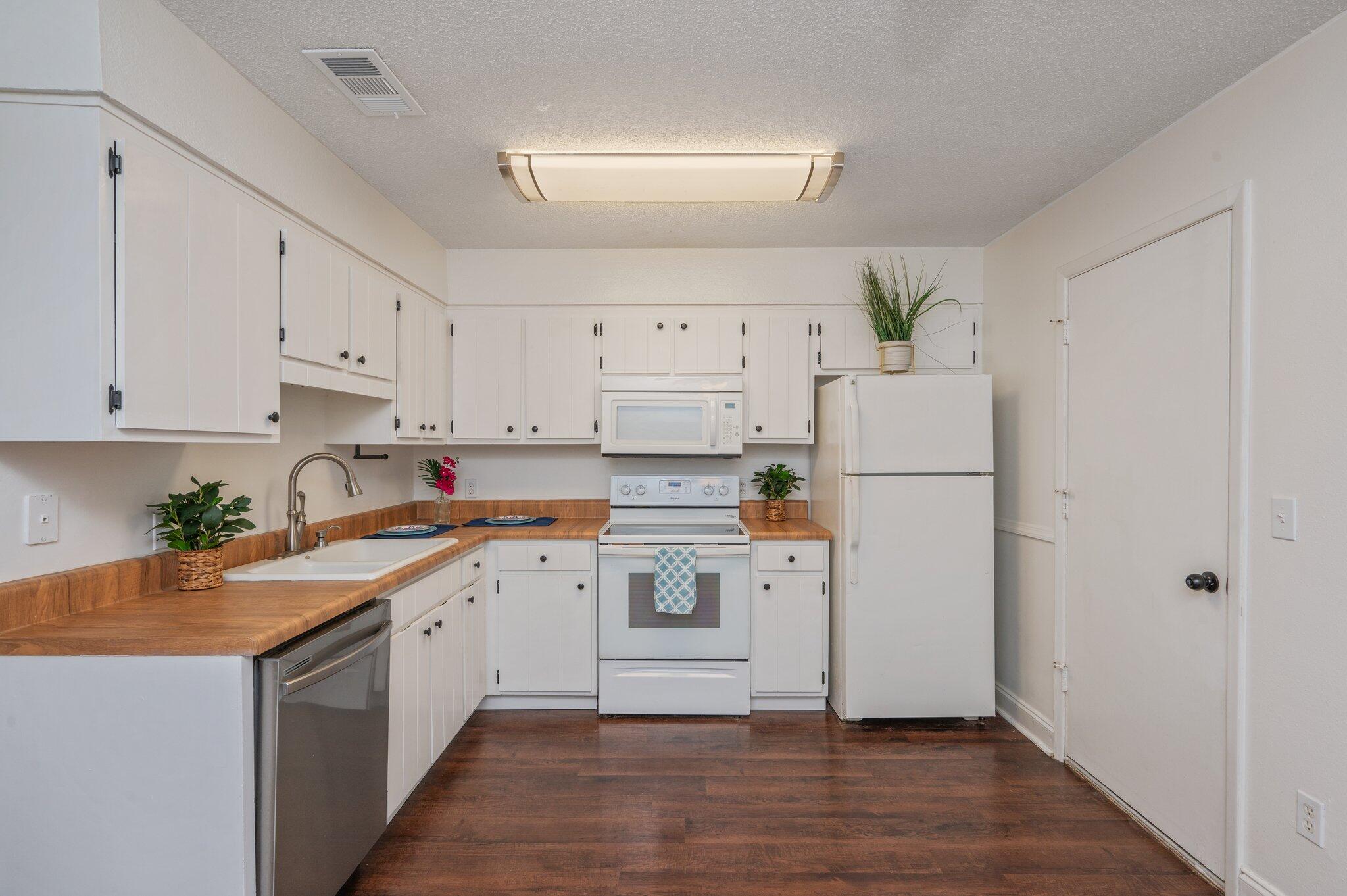 BROWNSVILLE STATION 2 - Residential